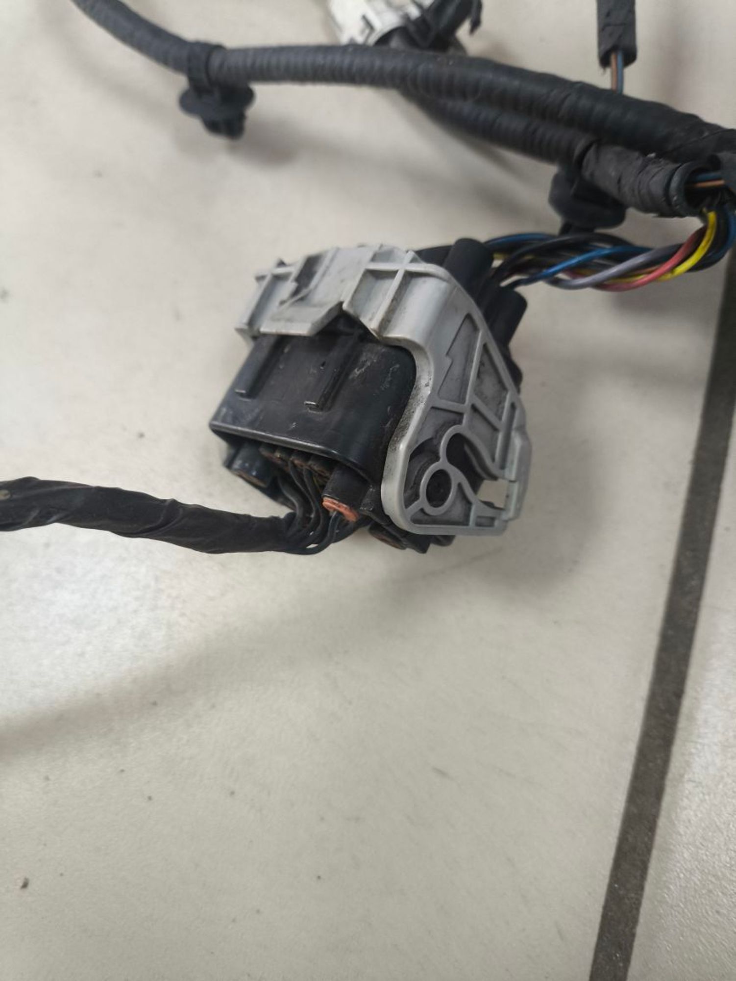 https://ycs.partsauto.market/partsauto-images/thmbs/userImages/a2d258a61cc08549ac0329b7373022c0/part/1bdba656-4e56-4a15-905b-b5f97fb6c0eb_1781950208903.jpg