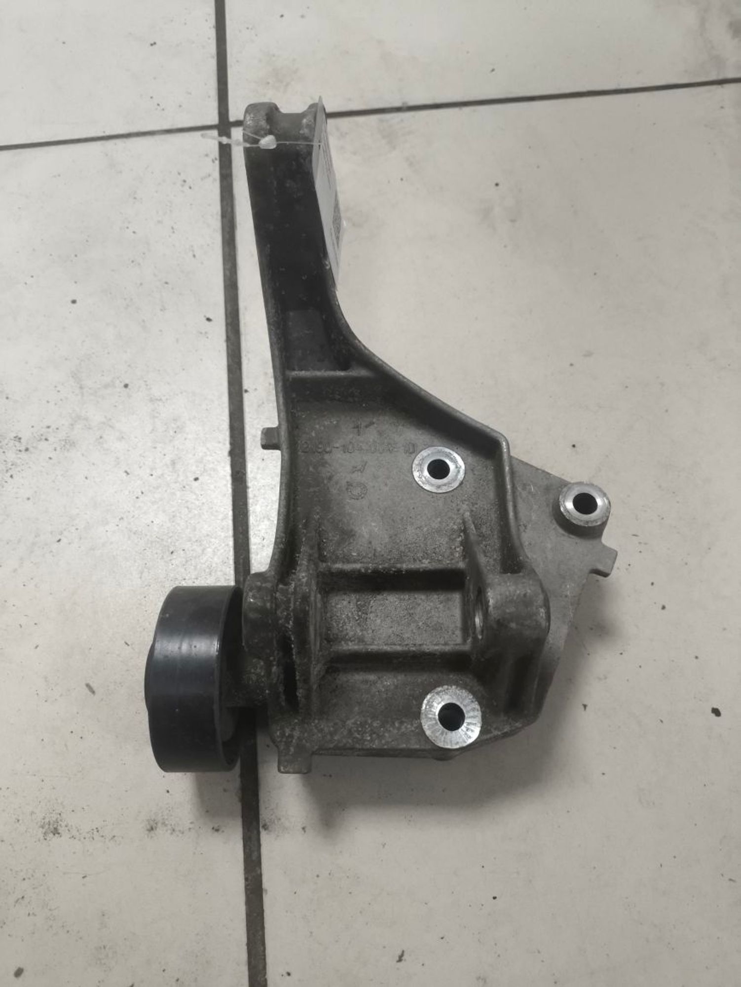https://ycs.partsauto.market/partsauto-images/thmbs/userImages/a2d258a61cc08549ac0329b7373022c0/part/1be95e06-f122-4ca6-91c0-02162cd145a8_1787210368398.jpg