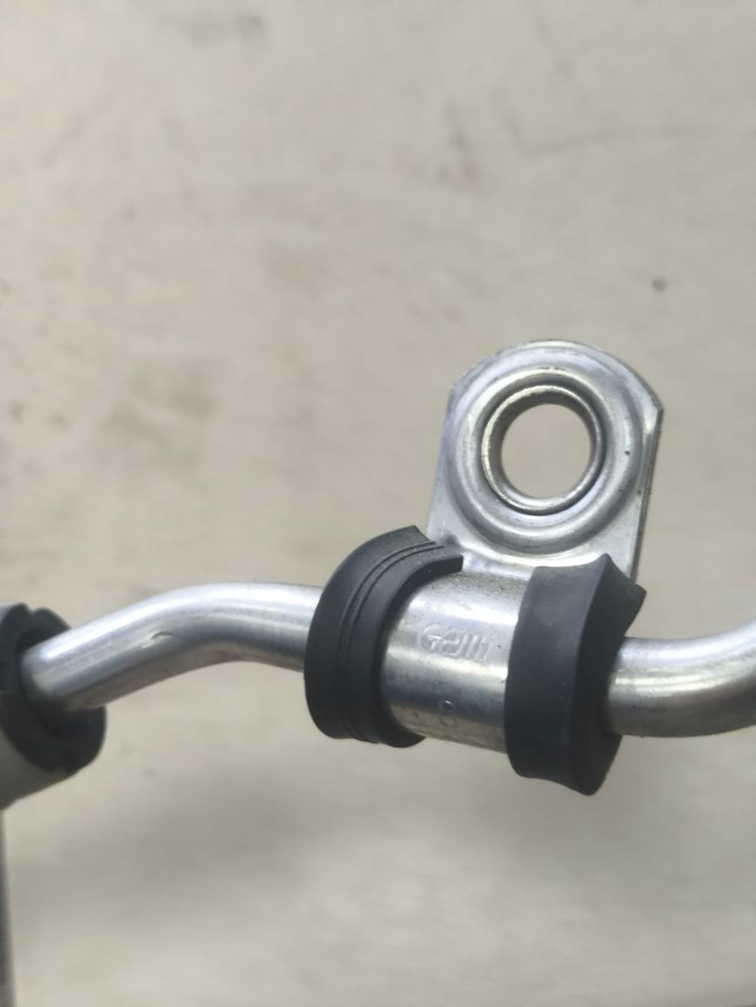 https://ycs.partsauto.market/partsauto-images/thmbs/userImages/a2d258a61cc08549ac0329b7373022c0/part/1cf83030-45db-4558-996b-779292000663_1786012736625.jpg