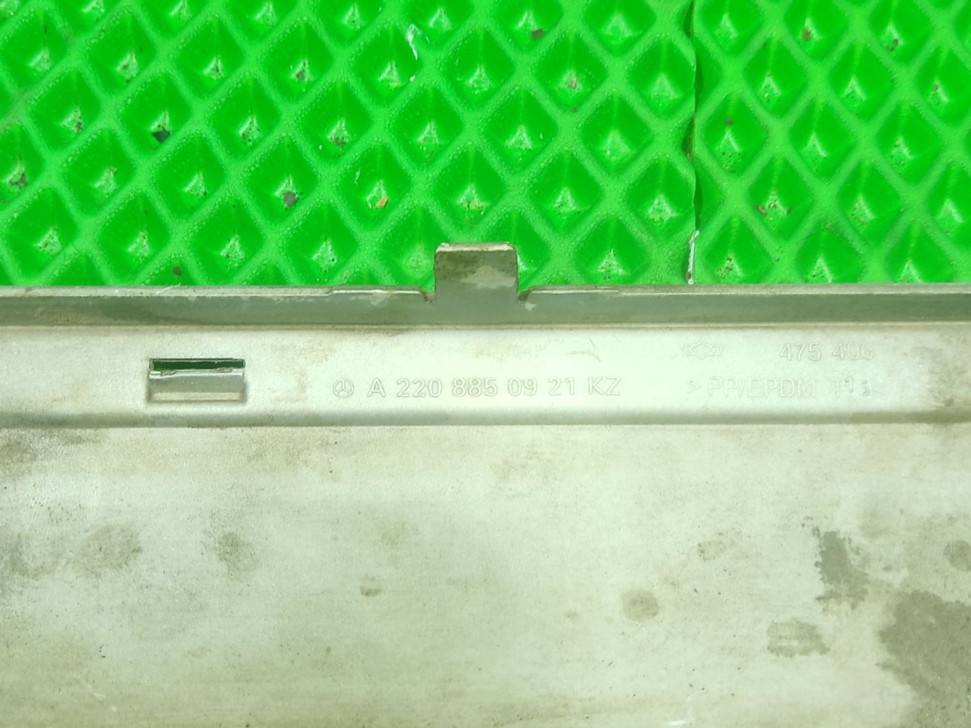 Молдинг заднего бампера левый Mercedes-Benz W220, 500 рублей, Тамбов