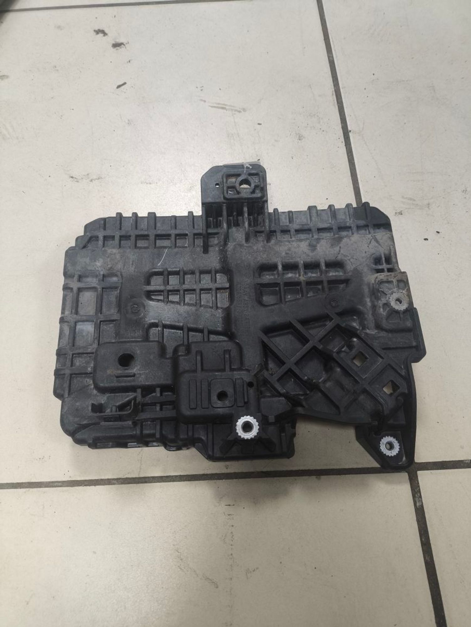 https://ycs.partsauto.market/partsauto-images/thmbs/userImages/a2d258a61cc08549ac0329b7373022c0/part/1d268ce2-2b9c-413f-85a0-d152c9afcb09_1787236795634.jpg