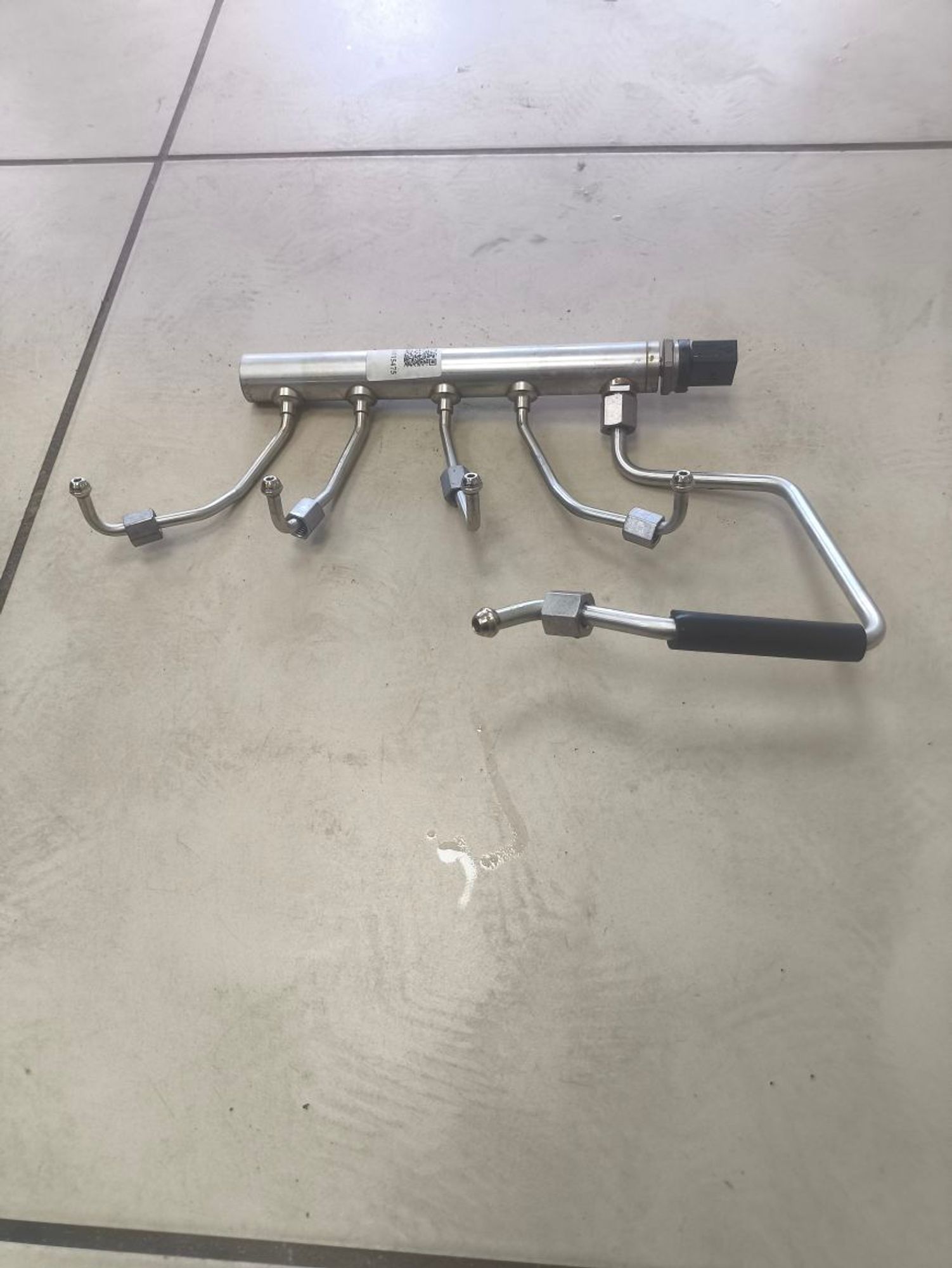 https://ycs.partsauto.market/partsauto-images/thmbs/userImages/a2d258a61cc08549ac0329b7373022c0/part/1d455d6c-3786-46bb-8b49-61c7aa140521_1786016509170.jpg