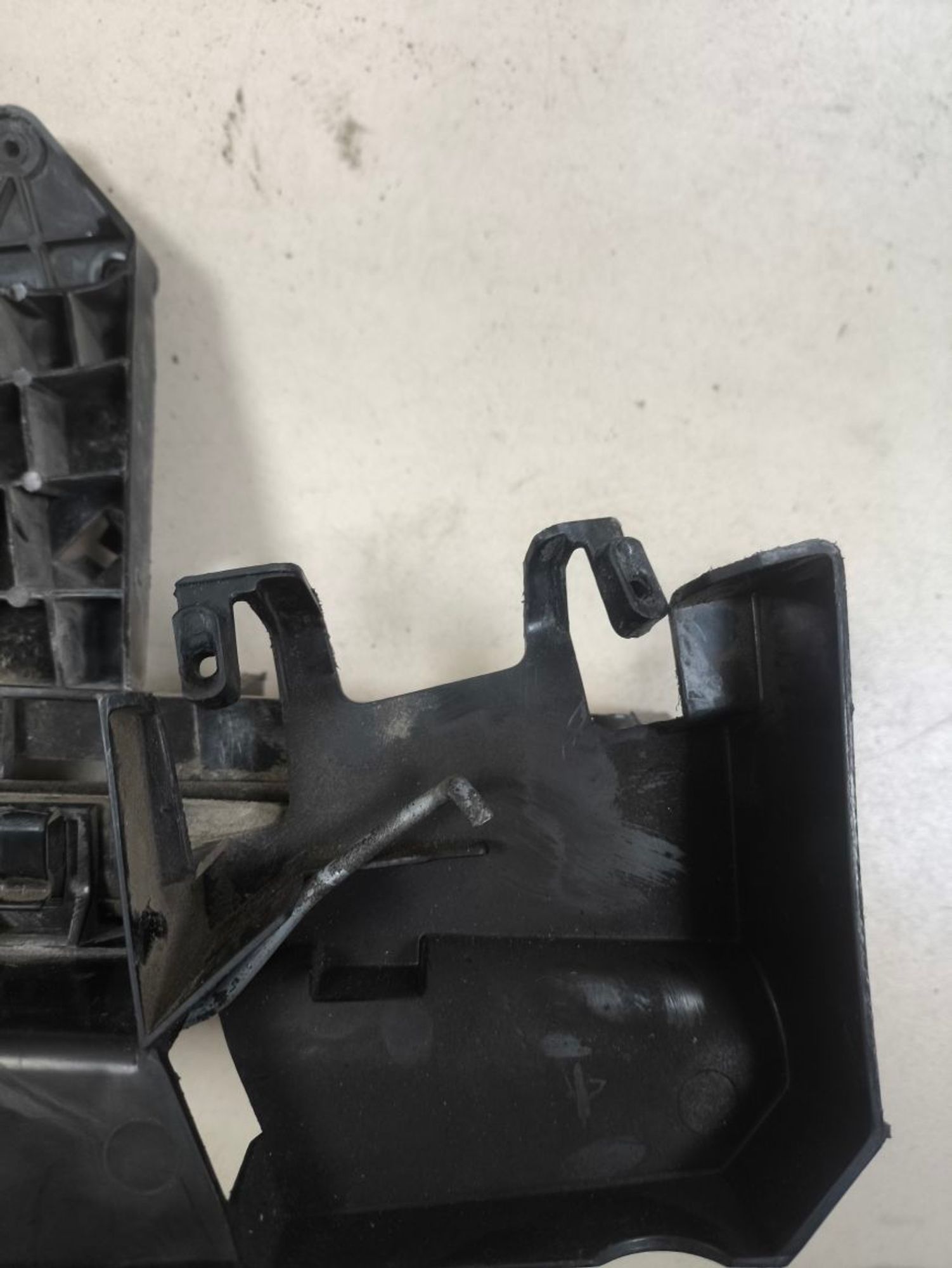 https://ycs.partsauto.market/partsauto-images/thmbs/userImages/a2d258a61cc08549ac0329b7373022c0/part/1f640590-1403-4a9b-a2c6-8e77e8e2820b_1781703004852.jpg