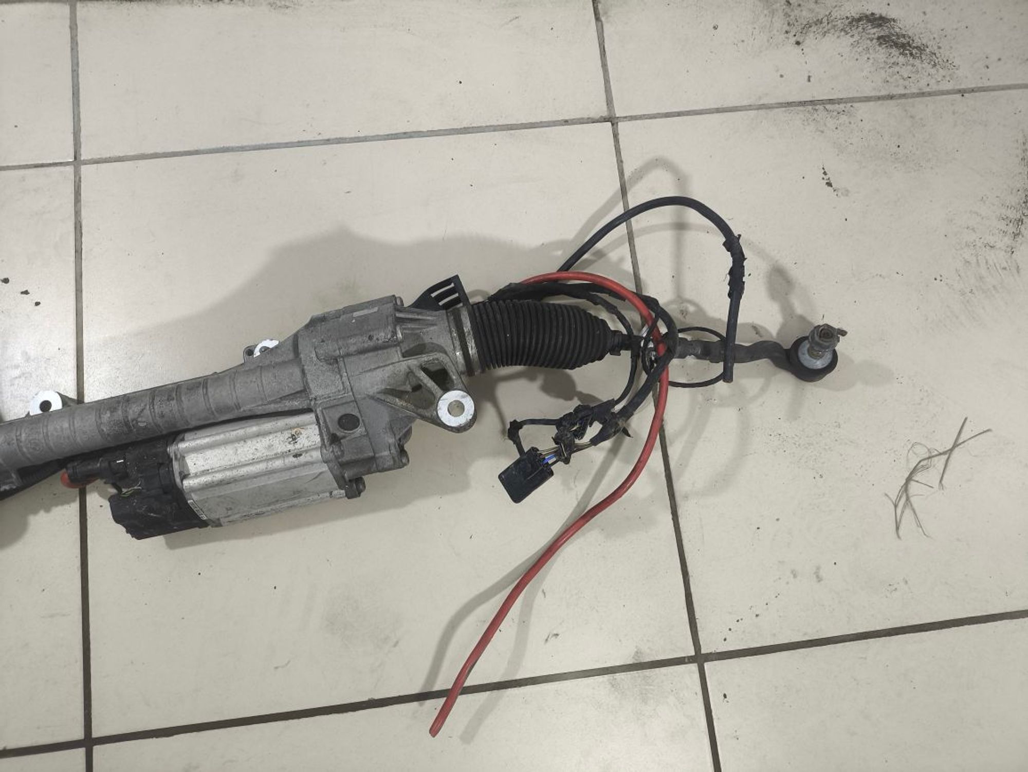 https://ycs.partsauto.market/partsauto-images/thmbs/userImages/a2d258a61cc08549ac0329b7373022c0/part/1fff0158-4d7f-43f1-9ef8-c01a8fd2b34d_1780573314039.jpg