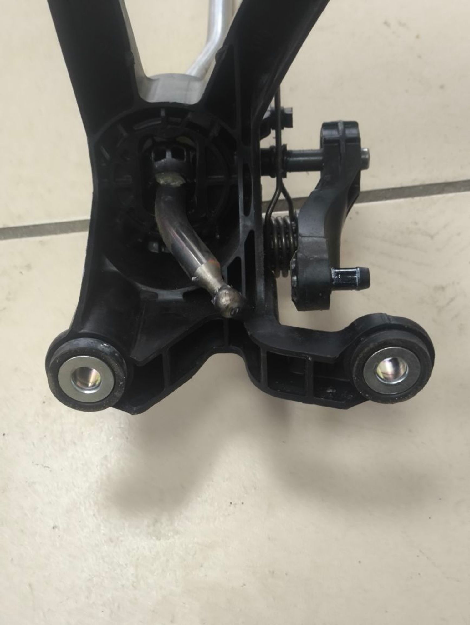 https://ycs.partsauto.market/partsauto-images/thmbs/userImages/a2d258a61cc08549ac0329b7373022c0/part/20f47a1d-3900-4996-bc9a-fd50a3eed622_1785484770647.jpg