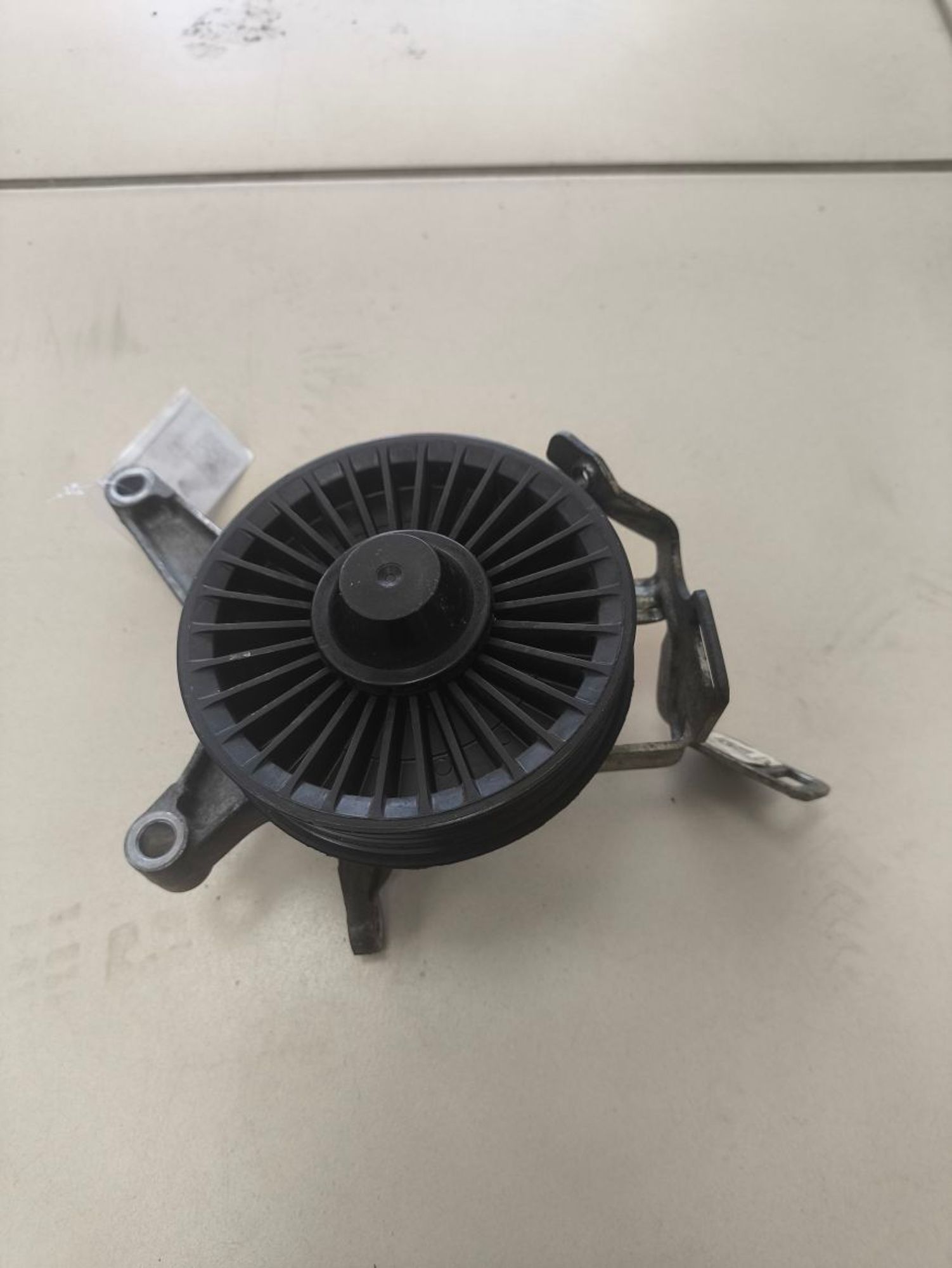 https://ycs.partsauto.market/partsauto-images/thmbs/userImages/a2d258a61cc08549ac0329b7373022c0/part/225c2c04-e089-440f-8765-34eef77458be_1786775912761.jpg