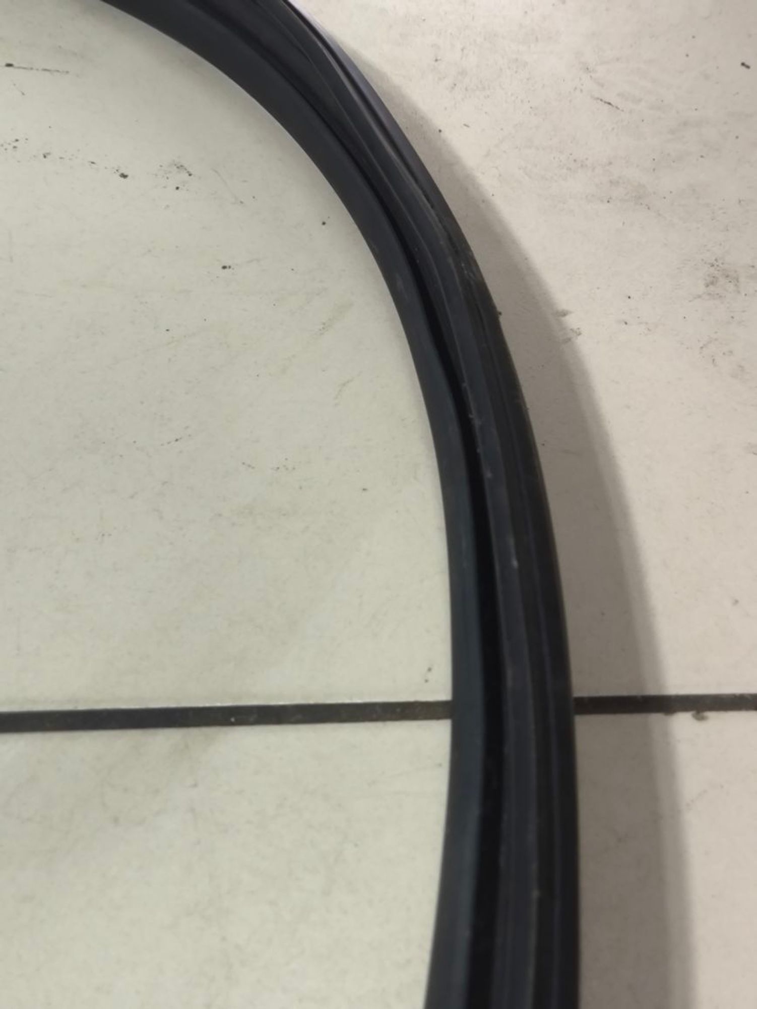 https://ycs.partsauto.market/partsauto-images/thmbs/userImages/a2d258a61cc08549ac0329b7373022c0/part/22d2b51a-db94-42ca-a660-197eb1e848a2_1783413104843.jpg