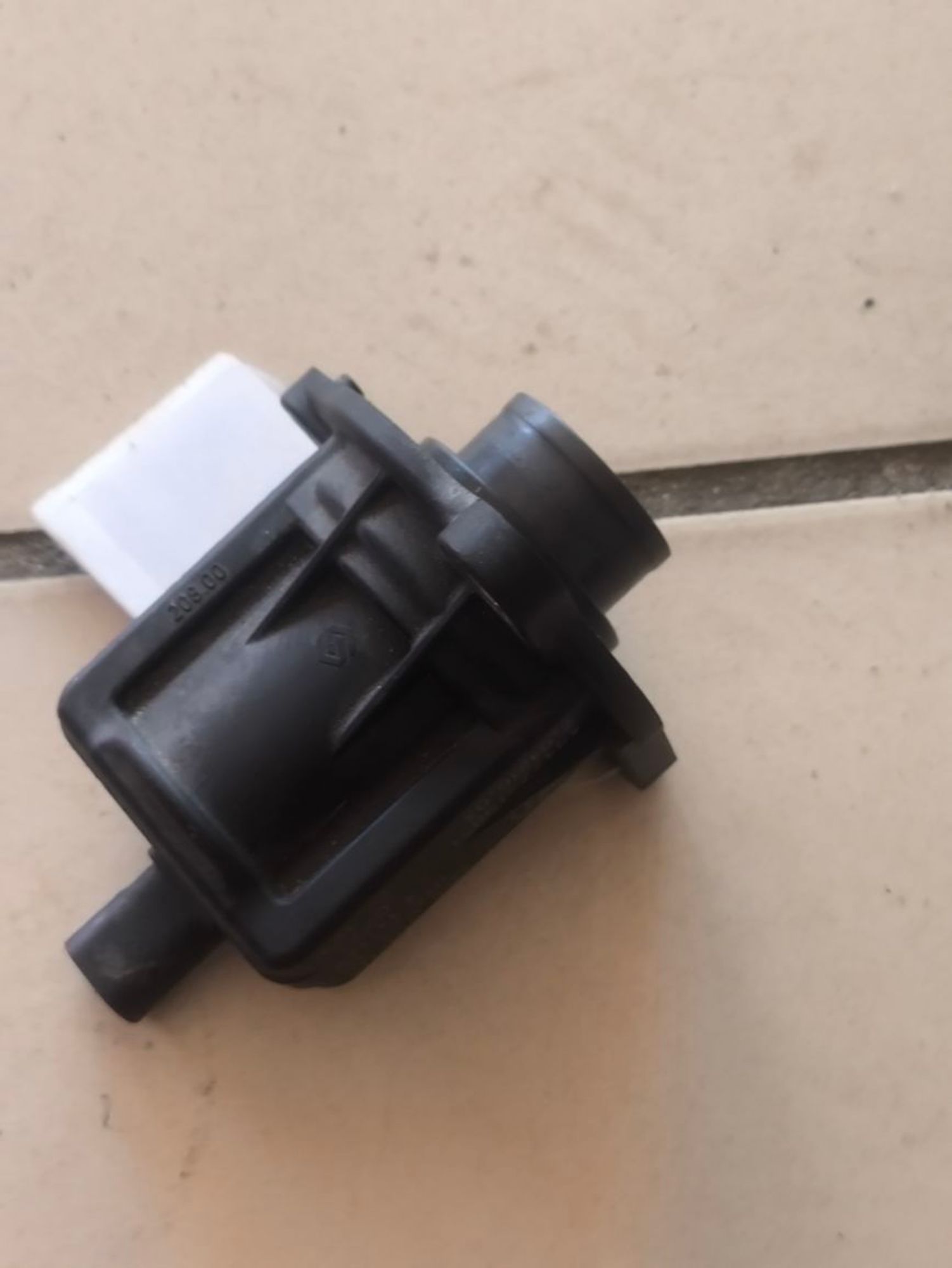https://ycs.partsauto.market/partsauto-images/thmbs/userImages/a2d258a61cc08549ac0329b7373022c0/part/237fa523-41e3-458a-a1c4-c92ce30ed2c6_1785998201726.jpg
