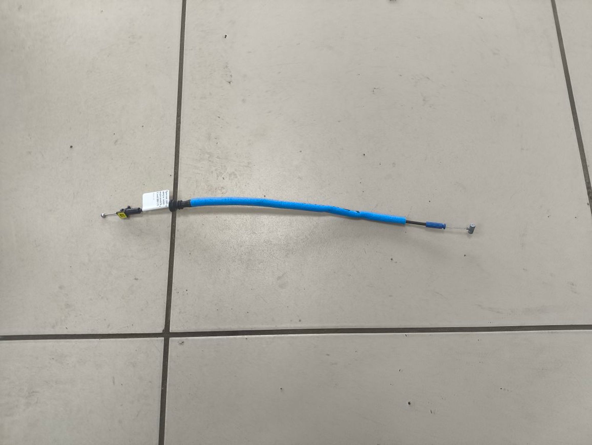 https://ycs.partsauto.market/partsauto-images/thmbs/userImages/a2d258a61cc08549ac0329b7373022c0/part/239f22e9-d97e-4942-913a-b84d09e4a322_1784903493325.jpg