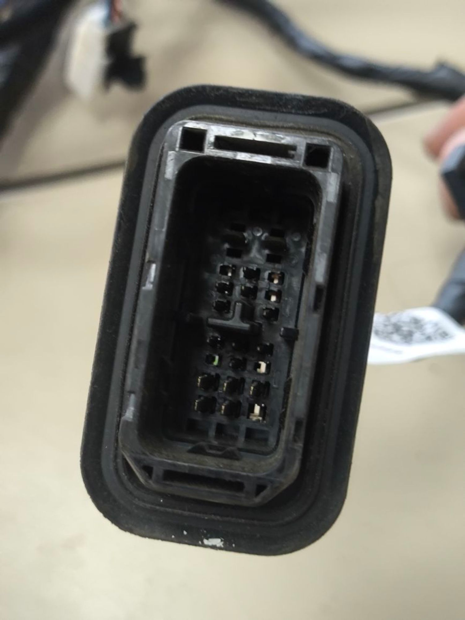 https://ycs.partsauto.market/partsauto-images/thmbs/userImages/a2d258a61cc08549ac0329b7373022c0/part/268b3aa7-226a-4ba2-a5a6-967b0eaa7972_1782296875153.jpg