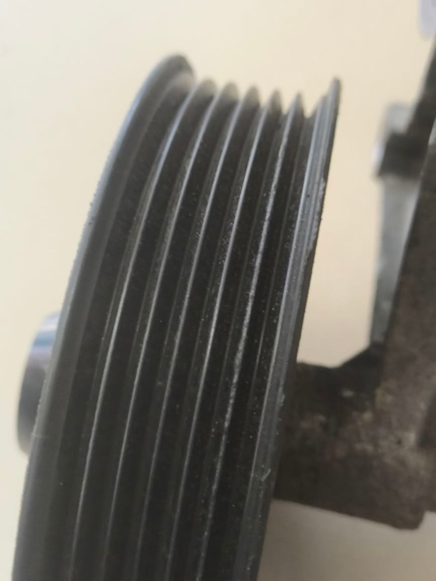 https://ycs.partsauto.market/partsauto-images/thmbs/userImages/a2d258a61cc08549ac0329b7373022c0/part/26989e58-b451-405e-89bc-449dfa327051_1786775918039.jpg