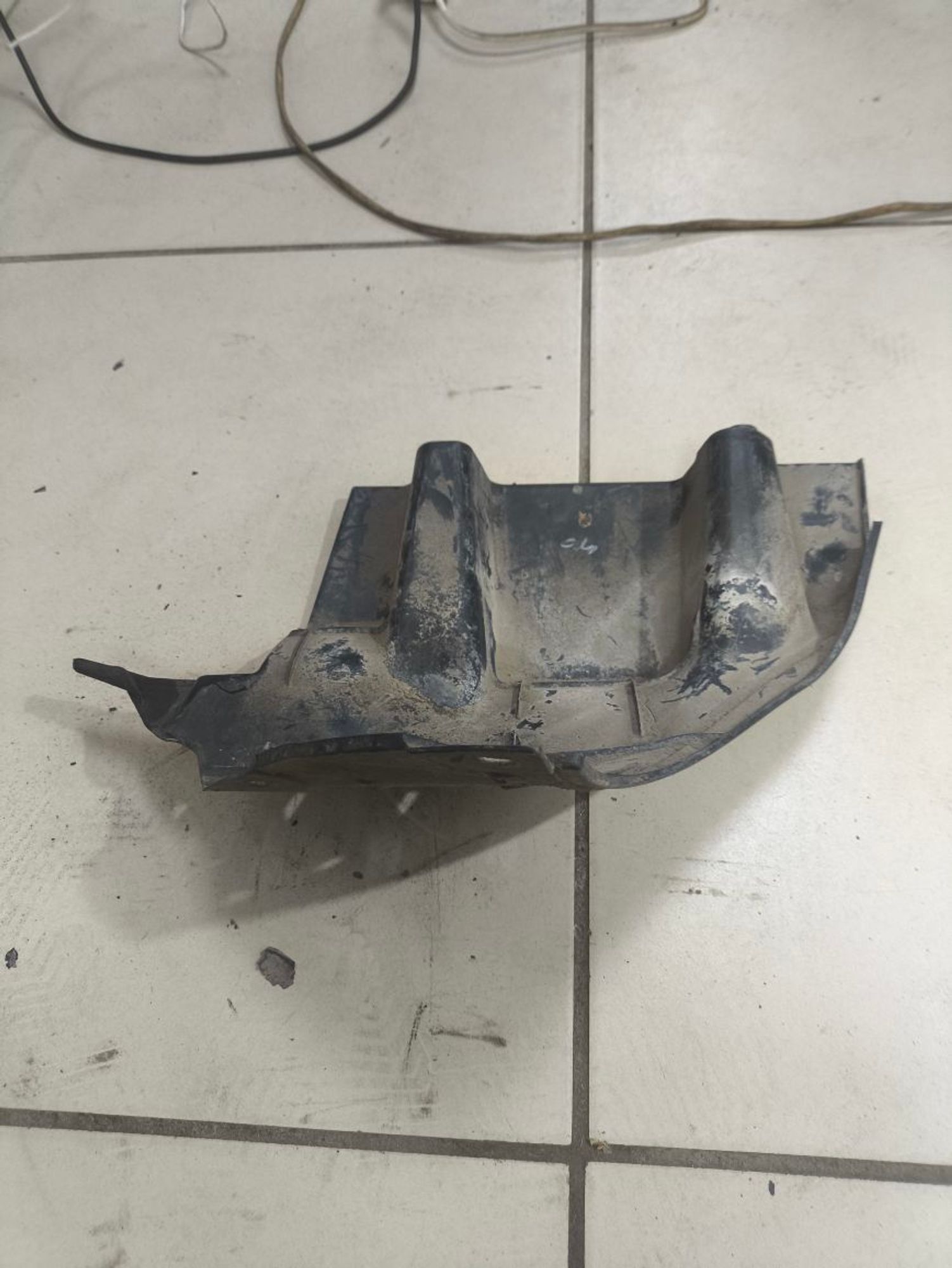 Пыльник заднего бампера правый Hyundai Tucson 3 TL, 1000 рублей, Тамбов