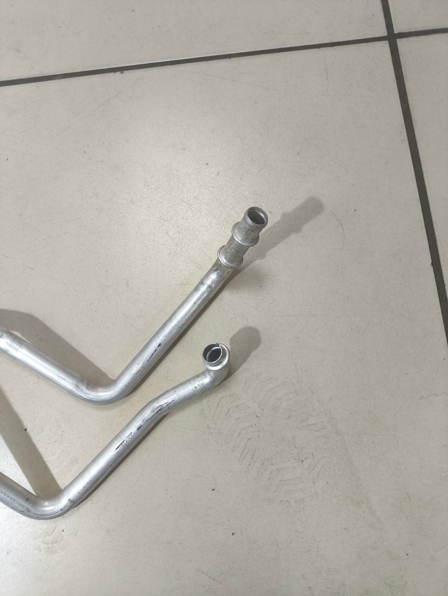 https://ycs.partsauto.market/partsauto-images/thmbs/userImages/a2d258a61cc08549ac0329b7373022c0/part/274f27cb-c380-491f-9fc5-bd1912bf9671_1781332814405.jpg