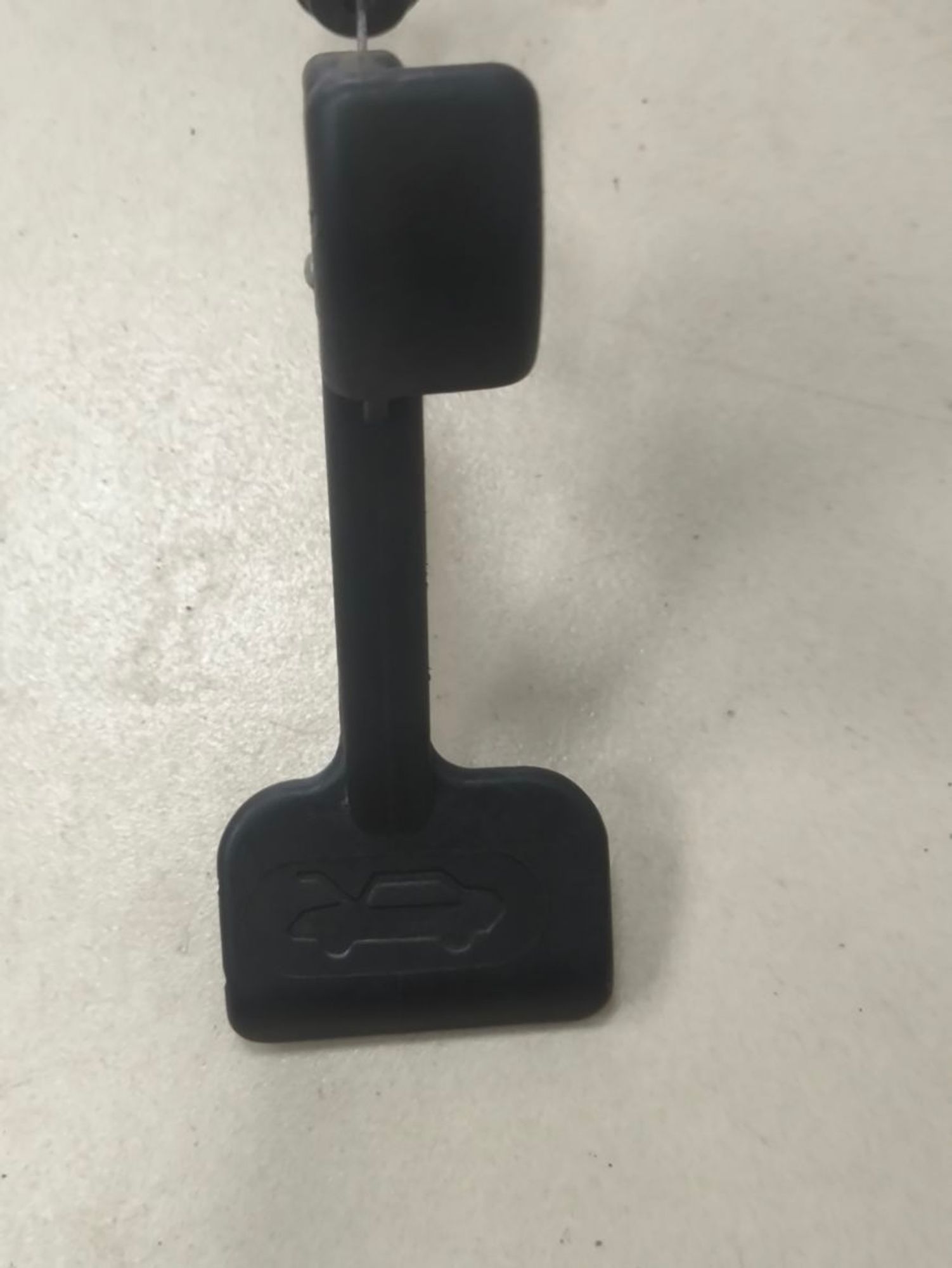 https://ycs.partsauto.market/partsauto-images/thmbs/userImages/a2d258a61cc08549ac0329b7373022c0/part/282c6bb7-0383-42a1-a56e-12f580fab66b_1785485540429.jpg