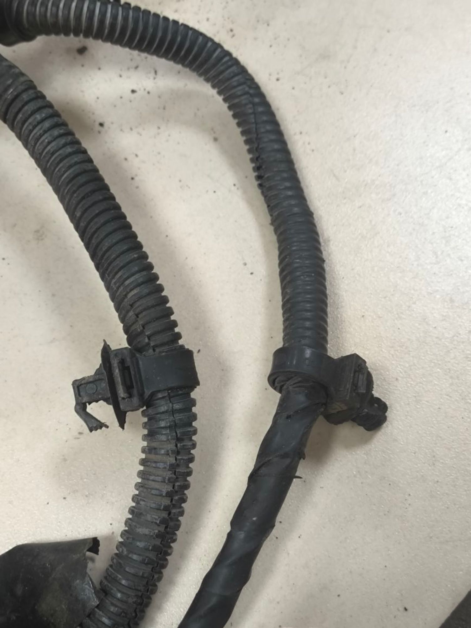 https://ycs.partsauto.market/partsauto-images/thmbs/userImages/a2d258a61cc08549ac0329b7373022c0/part/29576736-6683-44b9-bf00-f934a8dc3949_1781680814903.jpg