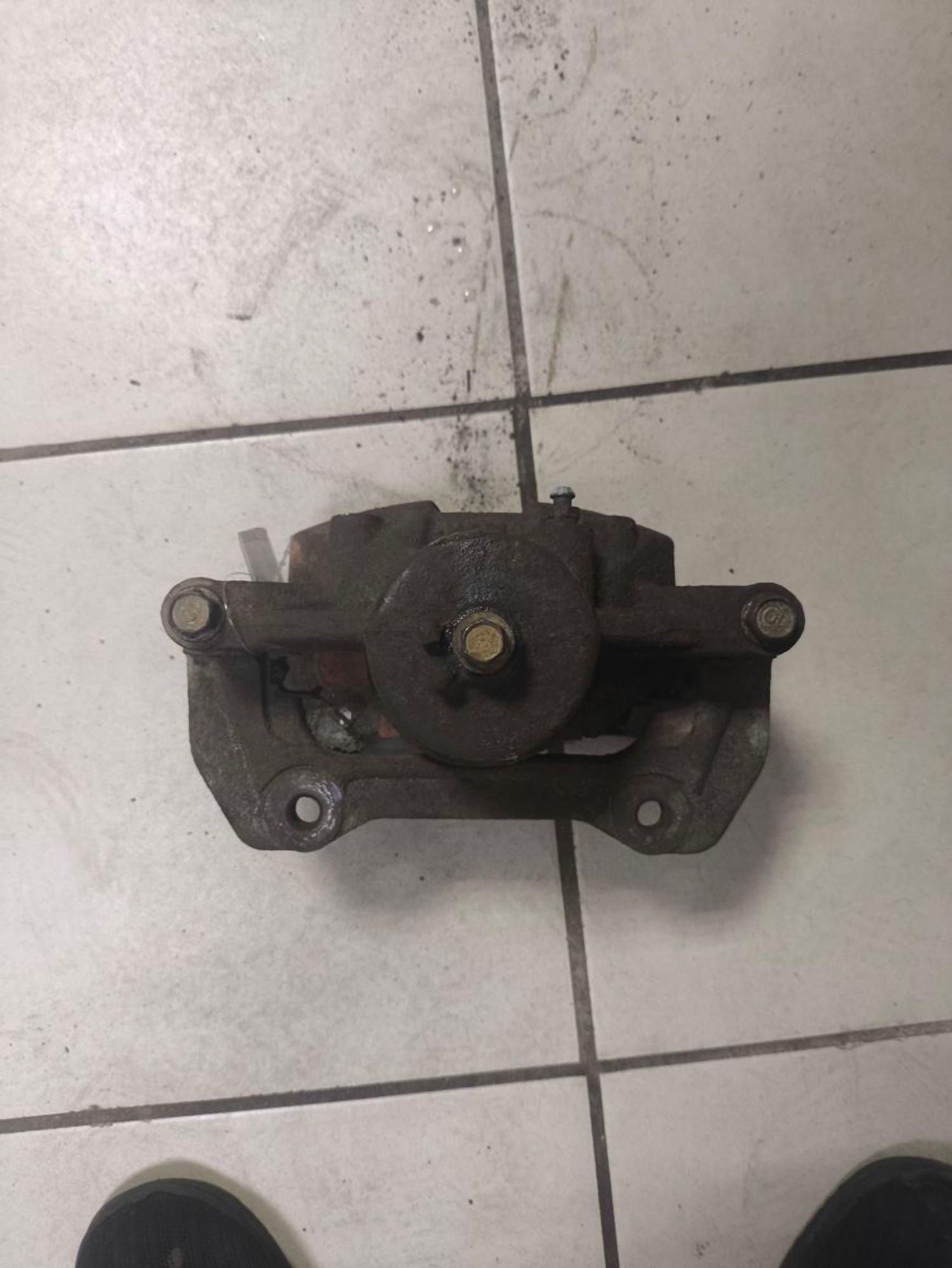 https://ycs.partsauto.market/partsauto-images/thmbs/userImages/a2d258a61cc08549ac0329b7373022c0/part/29fa78da-15c9-4ed9-b168-aa5115339857_1787126555088.jpg