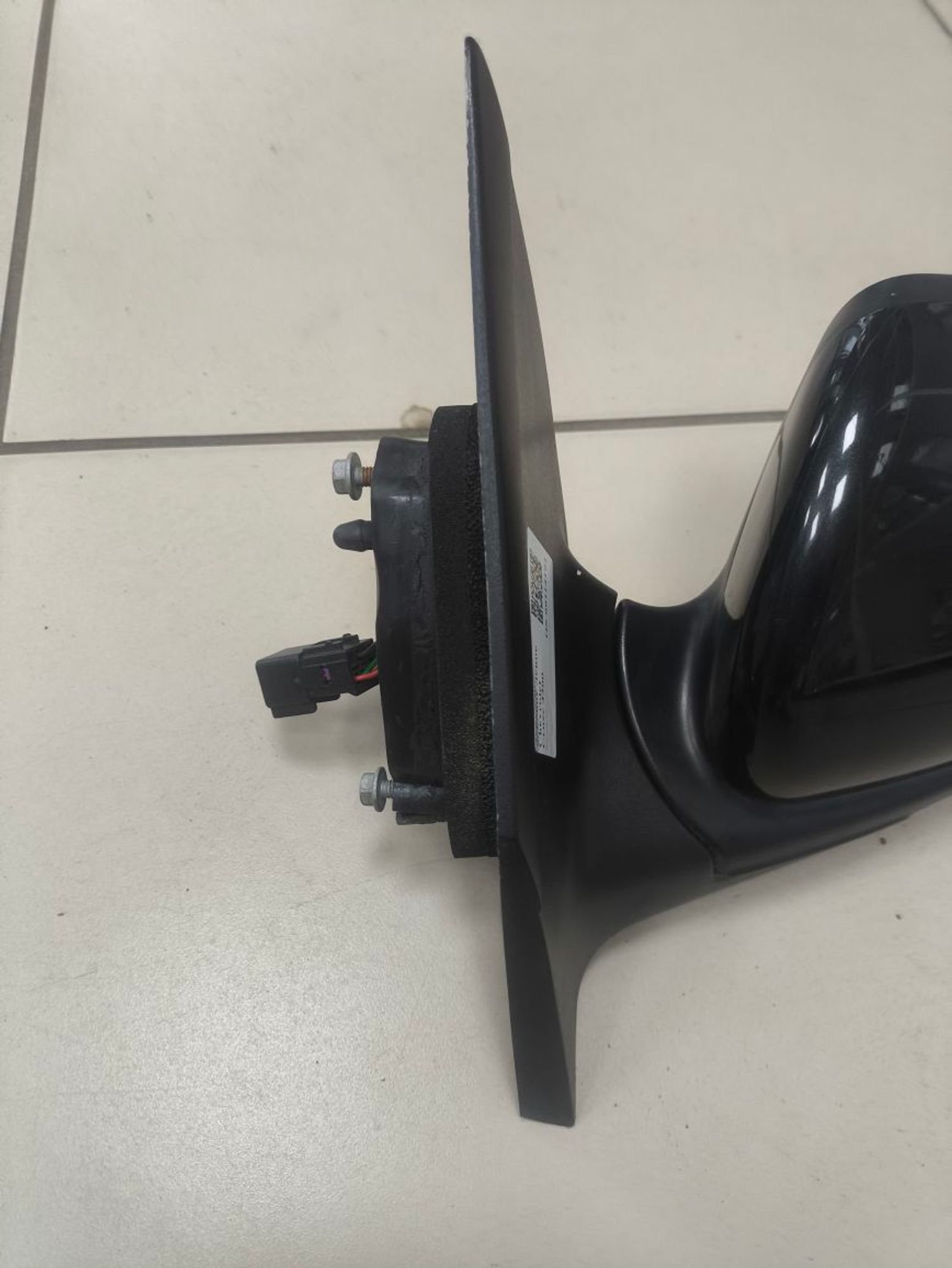https://ycs.partsauto.market/partsauto-images/thmbs/userImages/a2d258a61cc08549ac0329b7373022c0/part/2d9e8a93-d892-43c3-bbc6-d0eeafb5be17_1781783071525.jpg