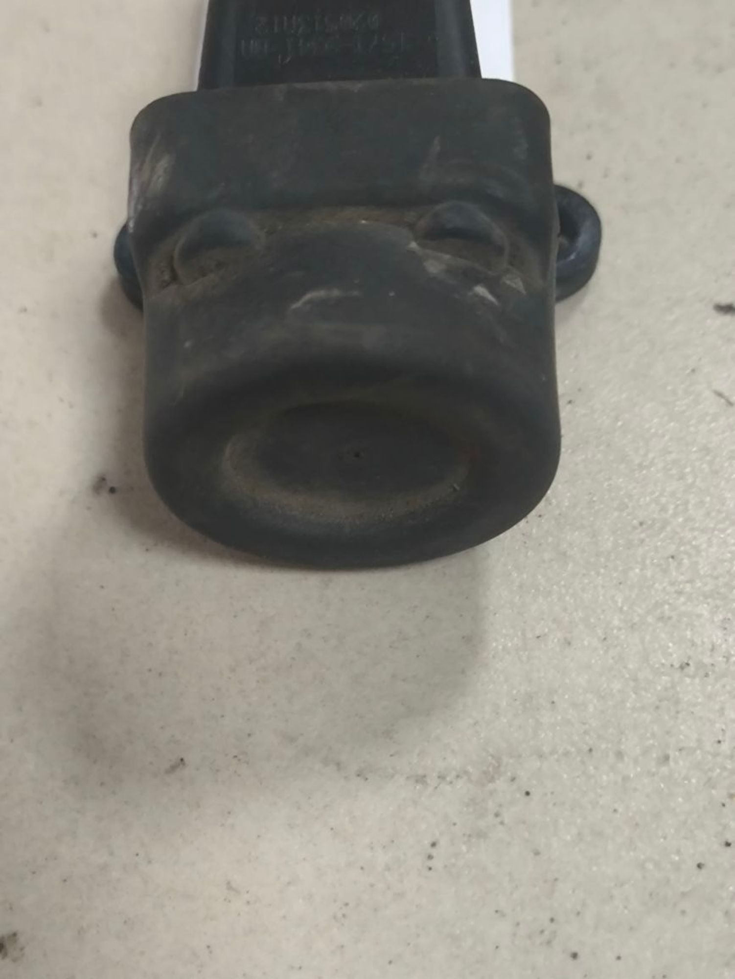 https://ycs.partsauto.market/partsauto-images/thmbs/userImages/a2d258a61cc08549ac0329b7373022c0/part/2f639a34-2c9d-477b-88ca-536d174ffd14_1787124242013.jpg