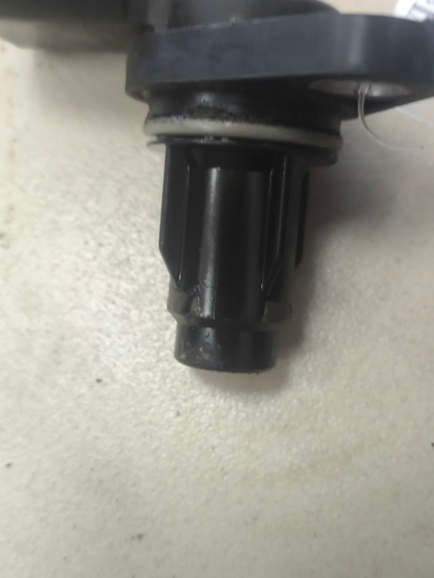 https://ycs.partsauto.market/partsauto-images/thmbs/userImages/a2d258a61cc08549ac0329b7373022c0/part/2fa3c3e2-e4aa-4955-883f-3e31fcbe8bbf_1786097237073.jpg