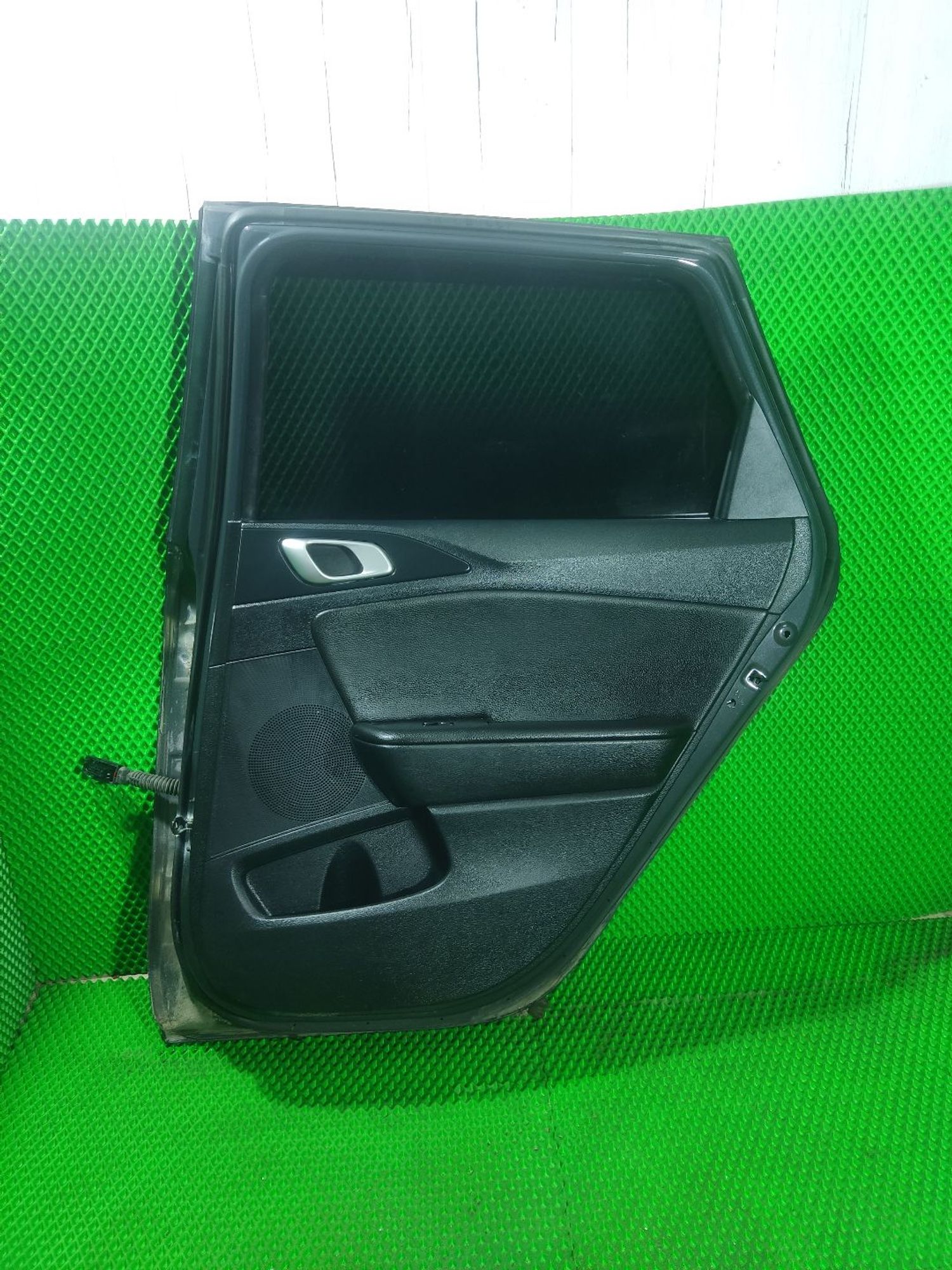 Дверь правая задняя в сборе Kia Ceed III универсал, 45000 рублей, Тамбов