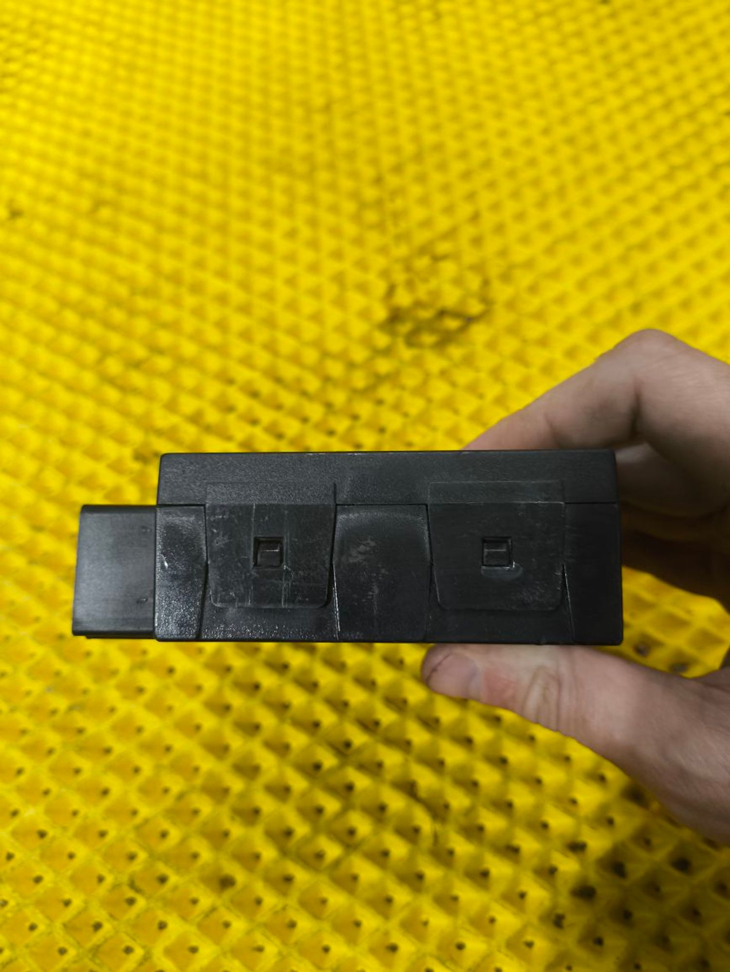 https://ycs.partsauto.market/partsauto-images/thmbs/userImages/a2d258a61cc08549ac0329b7373022c0/part/302df8c3-5efb-41b4-a529-e5089078f798_1779892597247.jpg