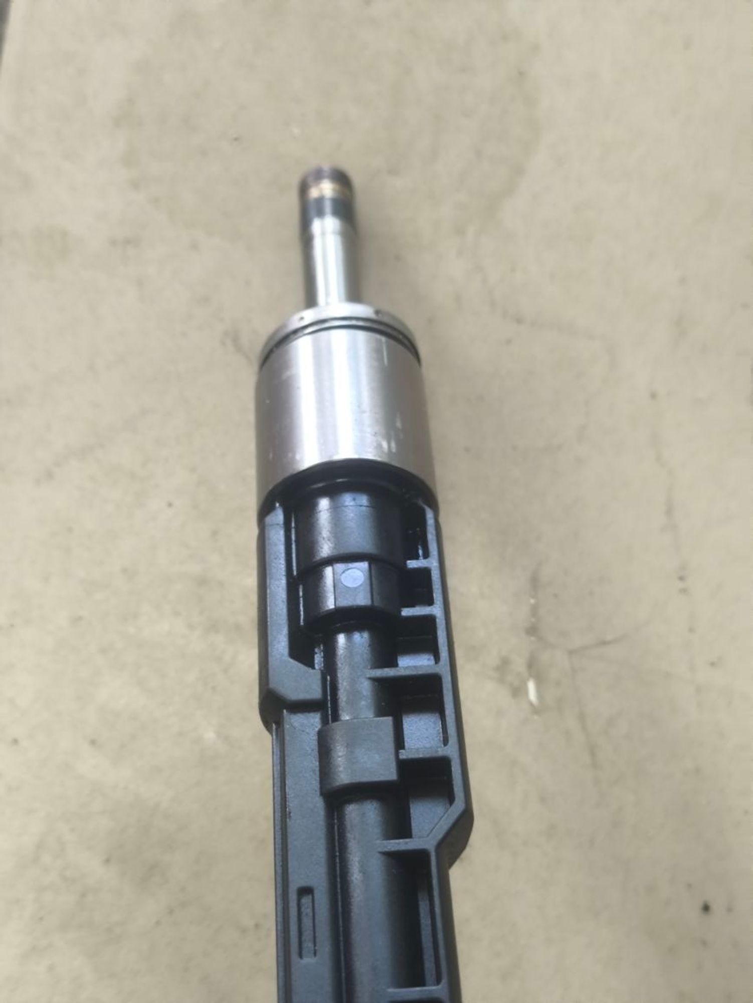 https://ycs.partsauto.market/partsauto-images/thmbs/userImages/a2d258a61cc08549ac0329b7373022c0/part/32fd8f82-9efc-4130-9761-fe445b3485f6_1786012410949.jpg