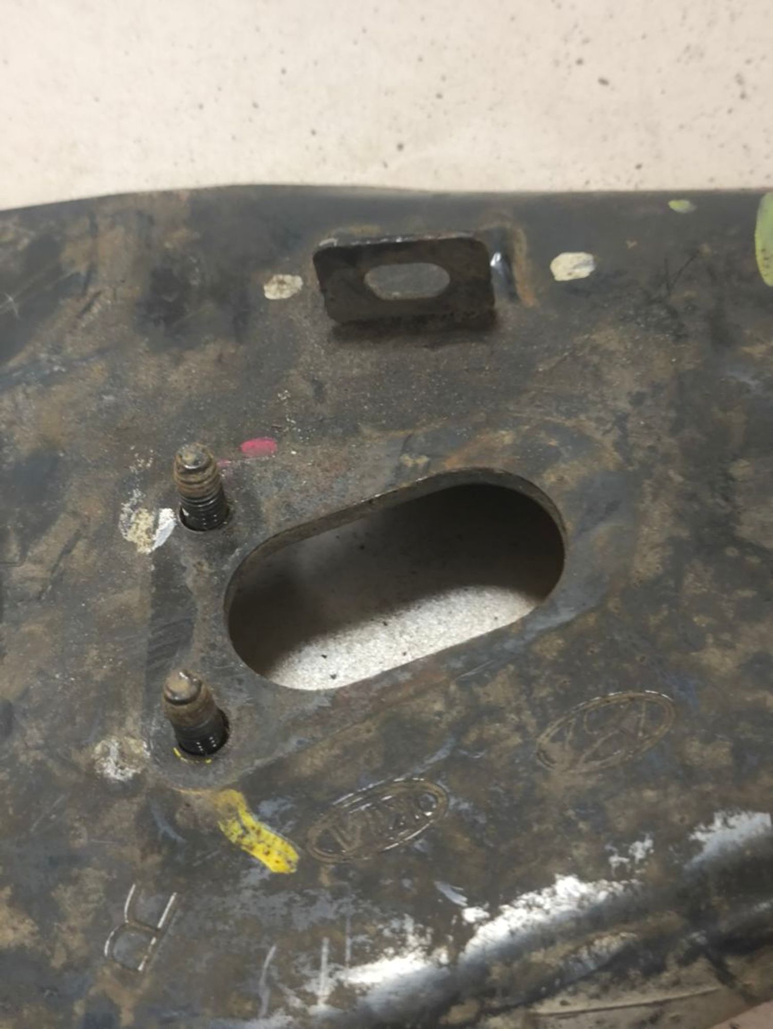 https://ycs.partsauto.market/partsauto-images/thmbs/userImages/a2d258a61cc08549ac0329b7373022c0/part/3383d573-f86f-4bea-adbd-9c39a7d28017_1787209790730.jpg