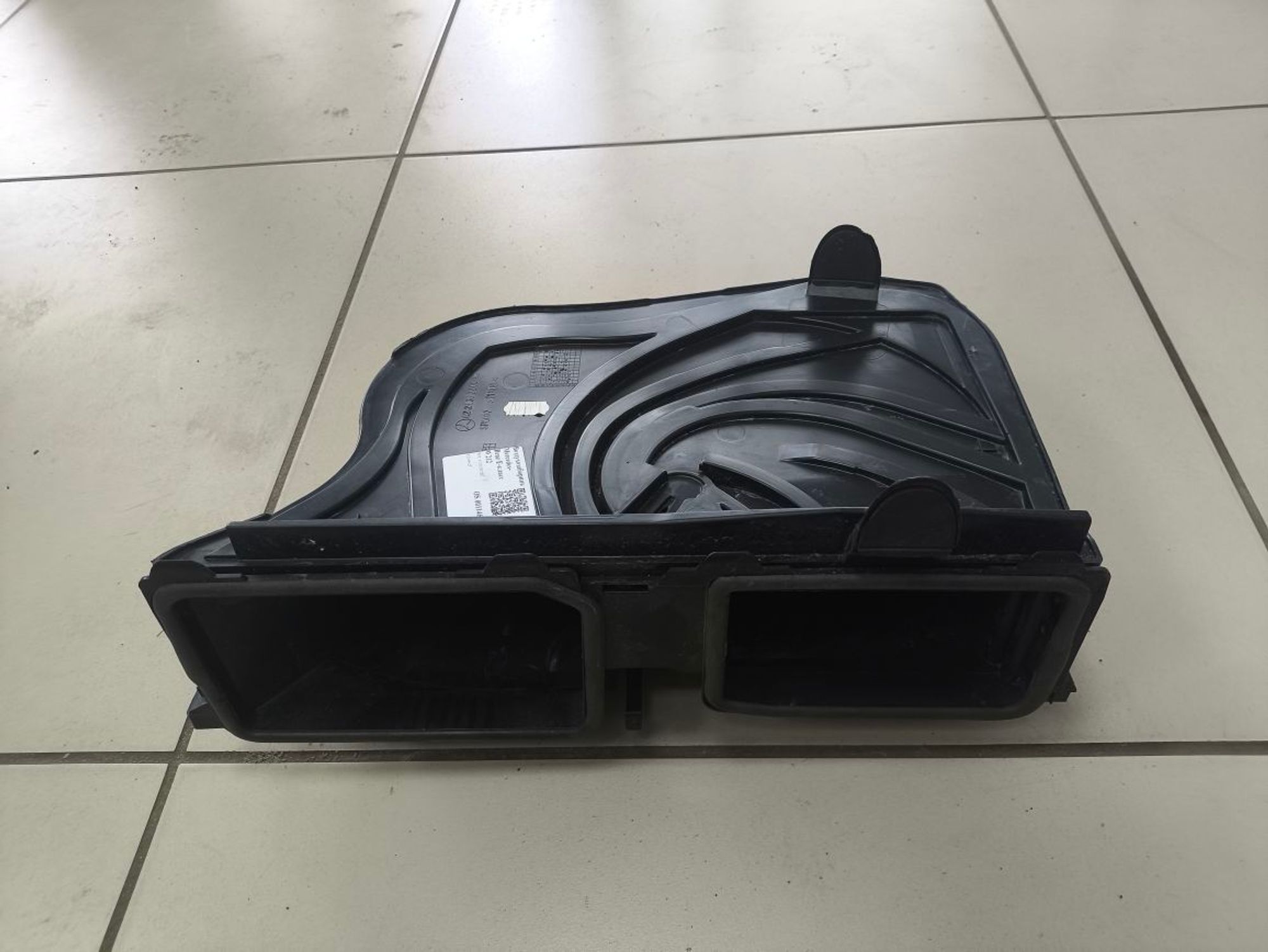 https://ycs.partsauto.market/partsauto-images/thmbs/userImages/a2d258a61cc08549ac0329b7373022c0/part/338824ba-563d-4a30-b7ac-6f7c8584e677_1782397037127.jpg