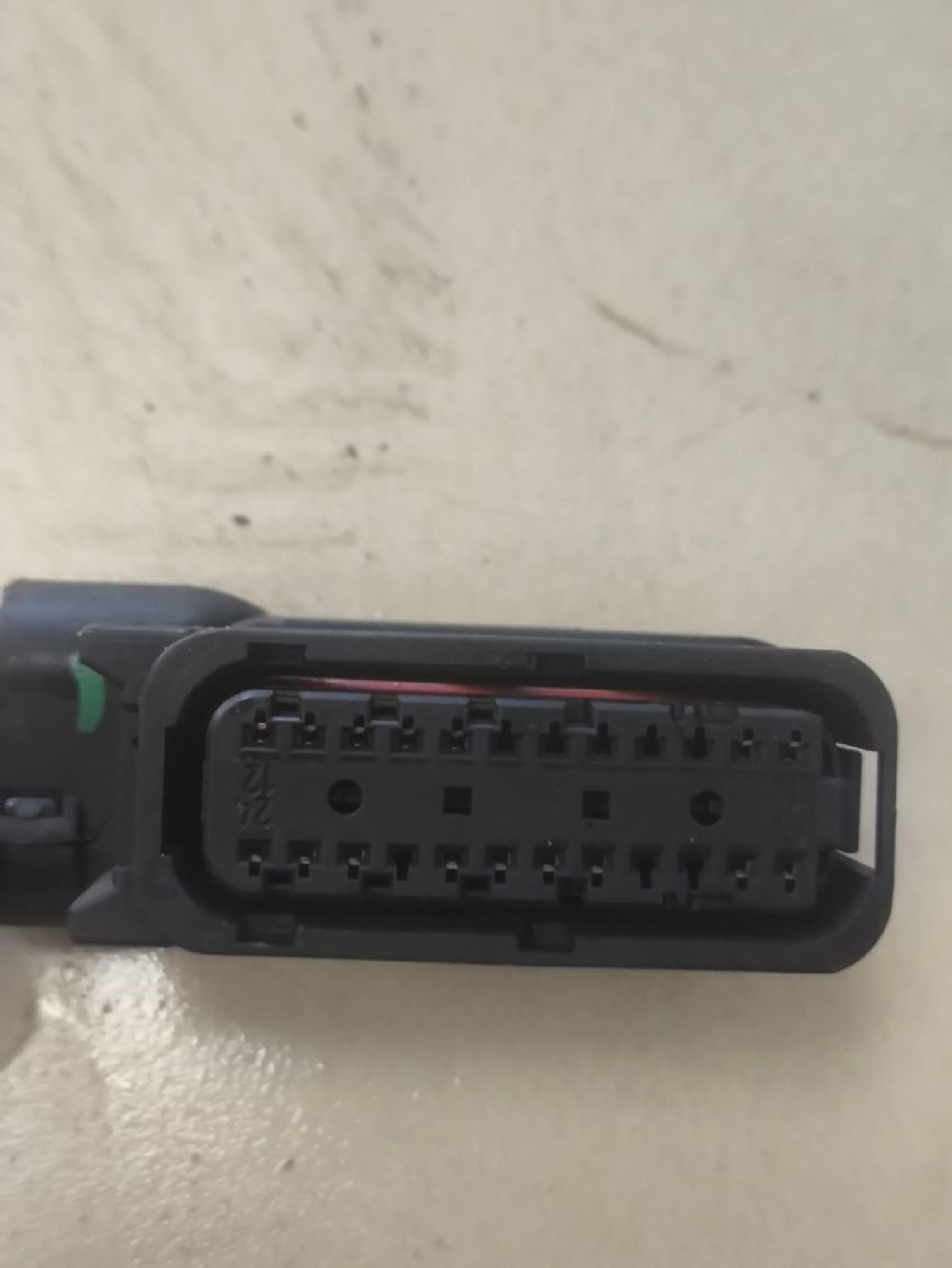 https://ycs.partsauto.market/partsauto-images/thmbs/userImages/a2d258a61cc08549ac0329b7373022c0/part/33a5651e-2e11-4a51-b3b0-07e545407e28_1786023016426.jpg