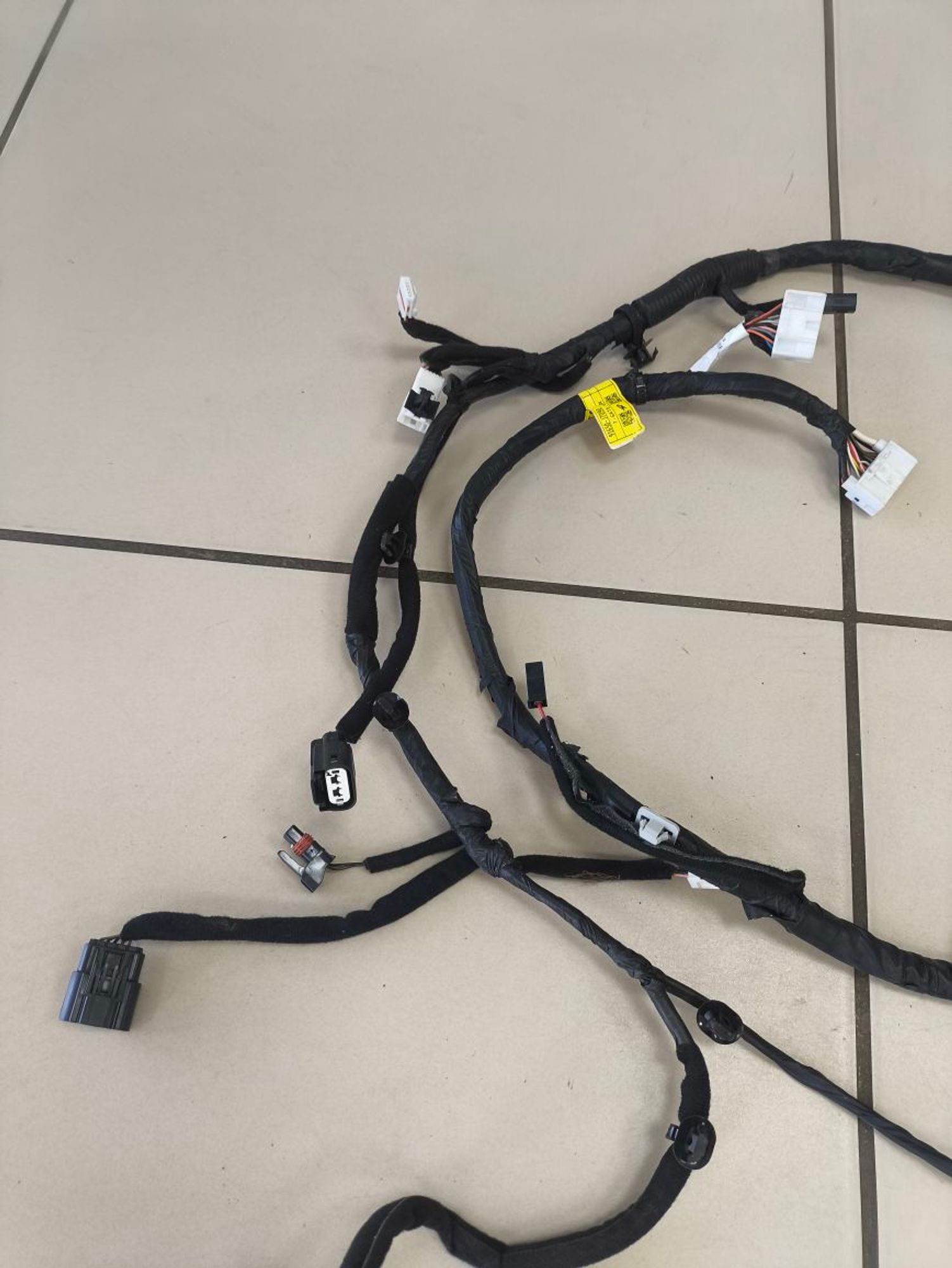 https://ycs.partsauto.market/partsauto-images/thmbs/userImages/a2d258a61cc08549ac0329b7373022c0/part/34e696f7-ea1b-47bc-8de9-e4a0b2cfef86_1782297734580.jpg