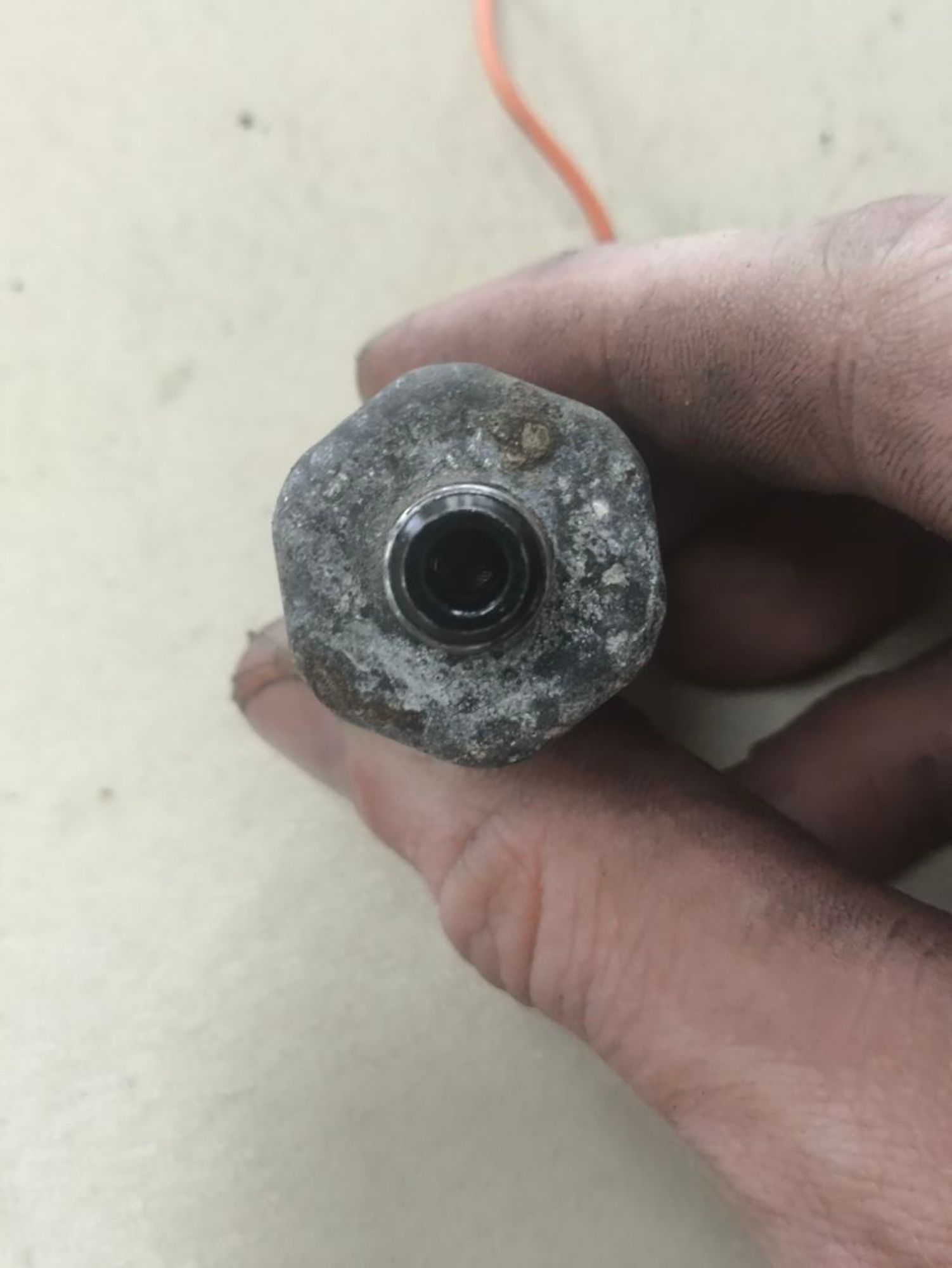 https://ycs.partsauto.market/partsauto-images/thmbs/userImages/a2d258a61cc08549ac0329b7373022c0/part/359e3964-8c5e-4568-8dd2-537d1e614d32_1786109075308.jpg