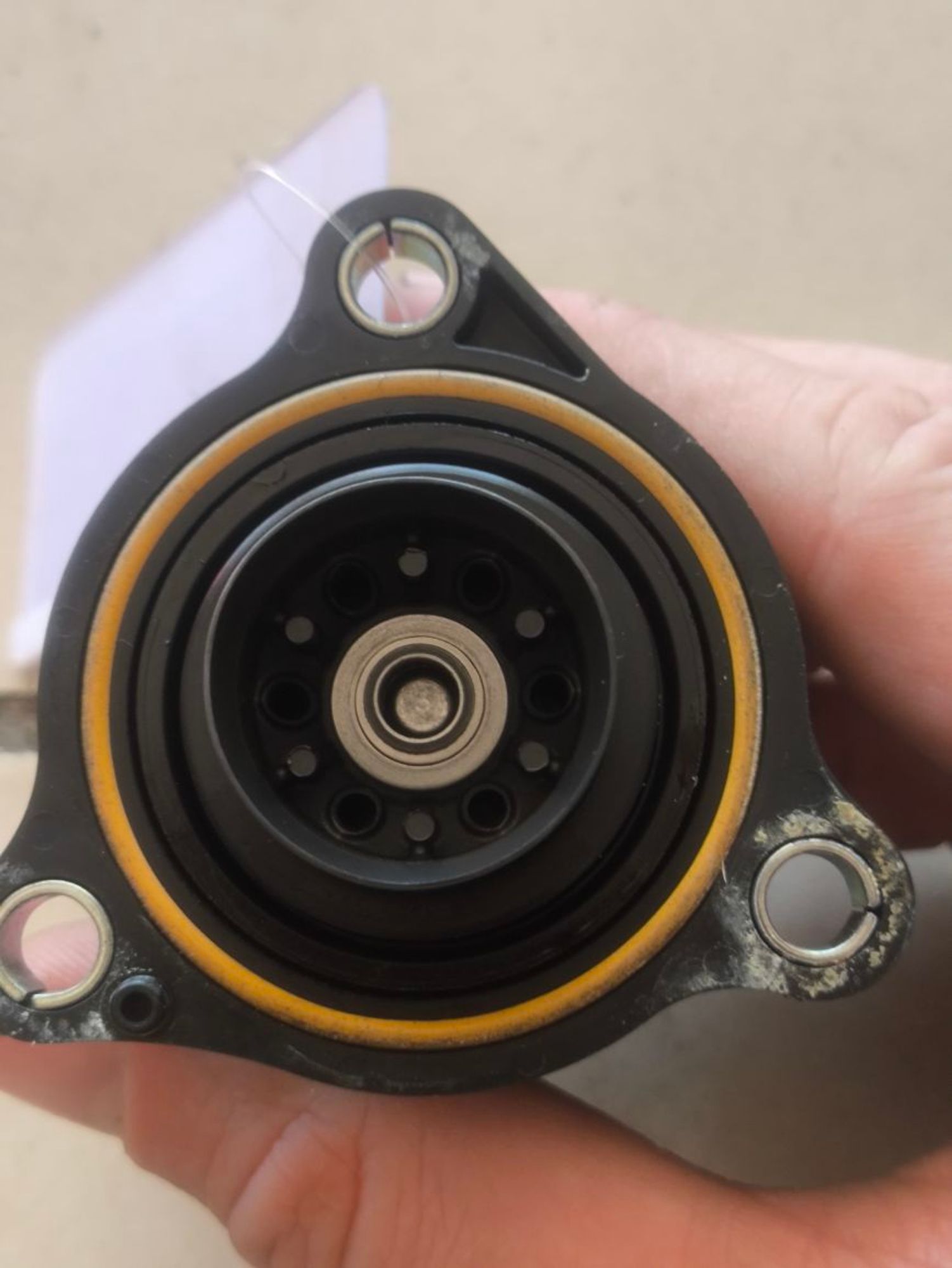 https://ycs.partsauto.market/partsauto-images/thmbs/userImages/a2d258a61cc08549ac0329b7373022c0/part/35a970dc-ca55-46ab-adde-a94907775ab7_1785998197772.jpg