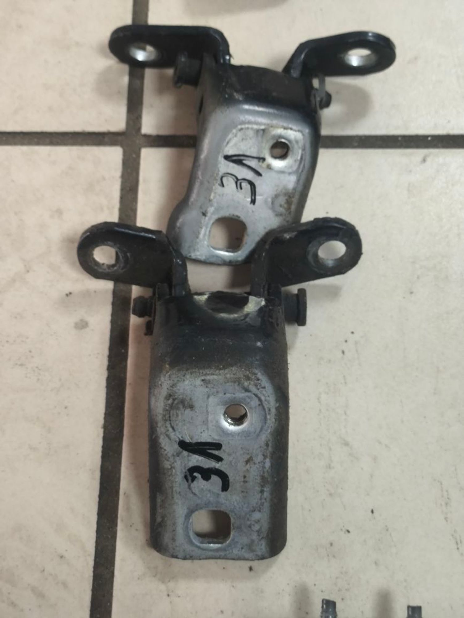 https://ycs.partsauto.market/partsauto-images/thmbs/userImages/a2d258a61cc08549ac0329b7373022c0/part/37f82cb2-68c7-4bd8-9738-7bf3a9556f9c_1787122239276.jpg