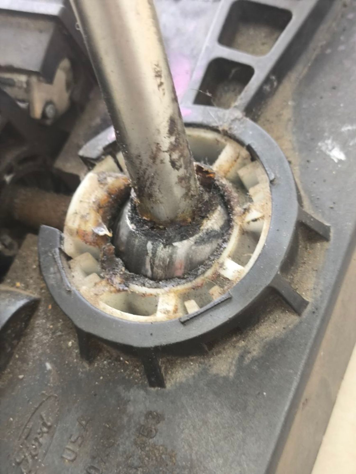https://ycs.partsauto.market/partsauto-images/thmbs/userImages/a2d258a61cc08549ac0329b7373022c0/part/38814973-bd86-46ba-8851-811e411d6ed7_1784793685877.jpg