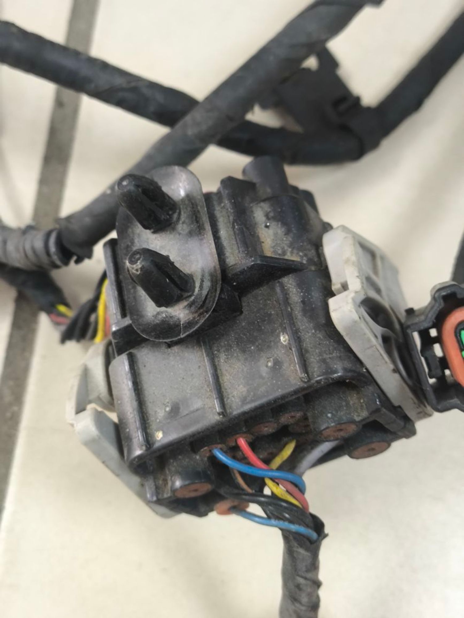 https://ycs.partsauto.market/partsauto-images/thmbs/userImages/a2d258a61cc08549ac0329b7373022c0/part/3959888e-51a0-4e0b-805f-9b9bbd9706ac_1781950209774.jpg