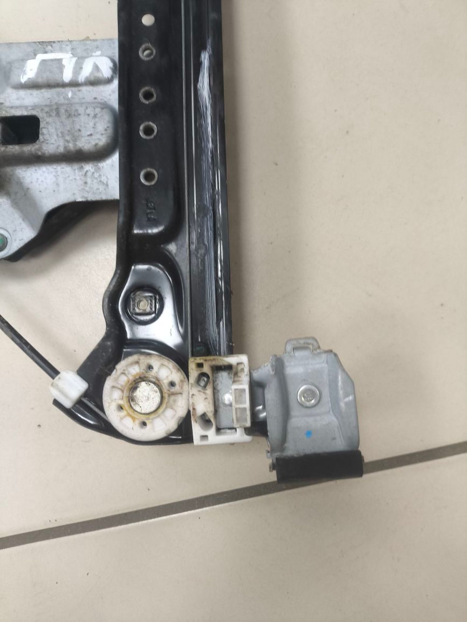 https://ycs.partsauto.market/partsauto-images/thmbs/userImages/a2d258a61cc08549ac0329b7373022c0/part/39afd8f2-93bf-4516-8989-45669af674df_1781783494477.jpg