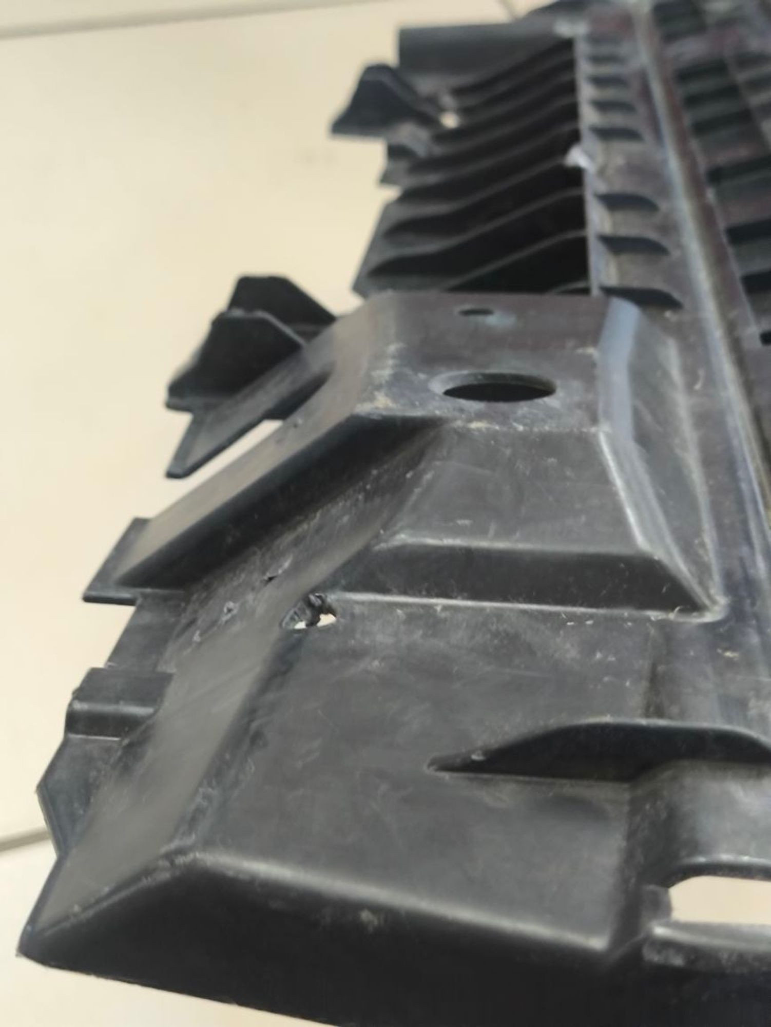 https://ycs.partsauto.market/partsauto-images/thmbs/userImages/a2d258a61cc08549ac0329b7373022c0/part/39bacf7b-64d0-4920-b4ae-47727b98e0f6_1782311985305.jpg