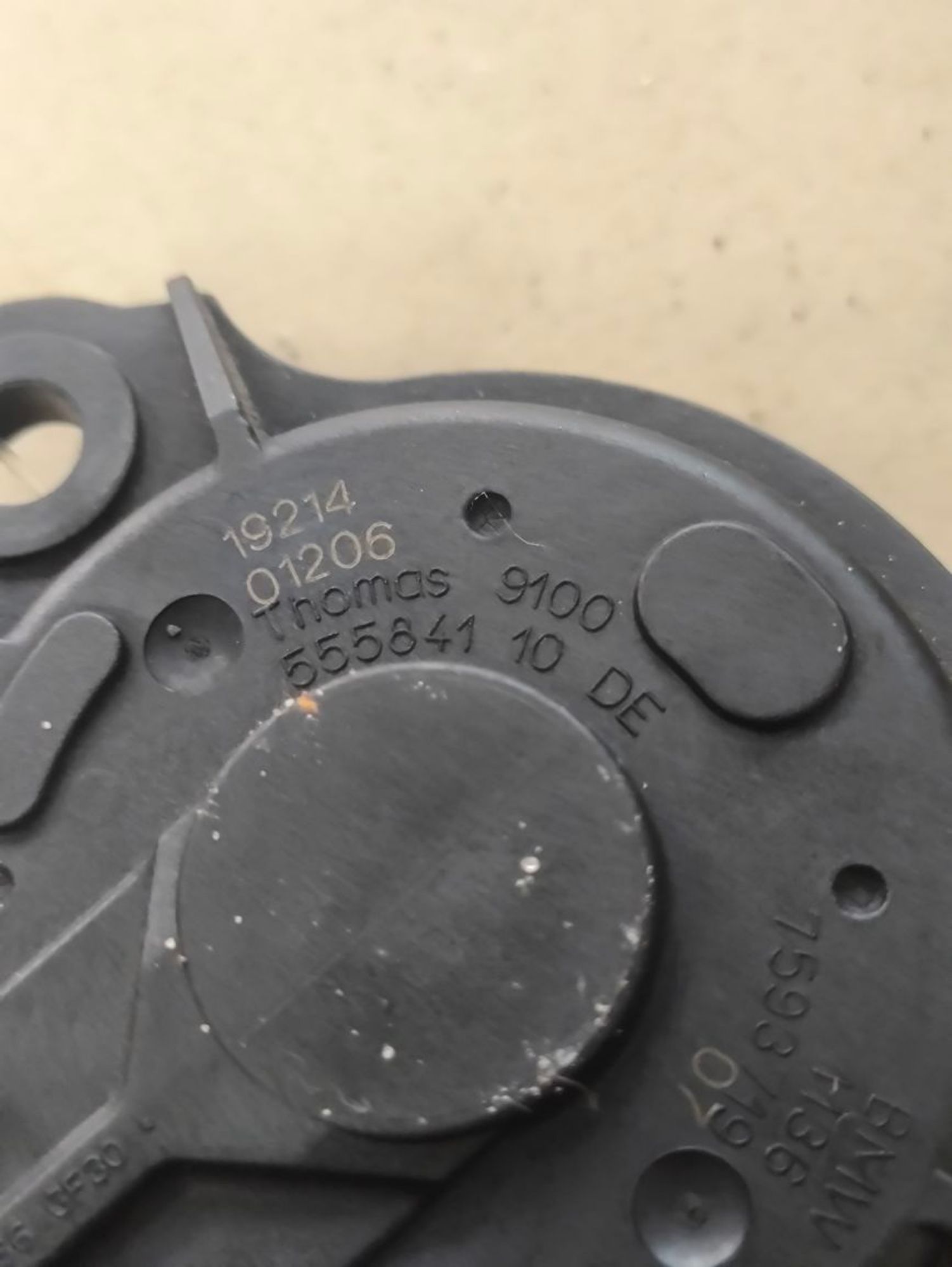https://ycs.partsauto.market/partsauto-images/thmbs/userImages/a2d258a61cc08549ac0329b7373022c0/part/3a8f1072-63e7-453c-bbc5-e4f9cbe5921e_1785939893112.jpg