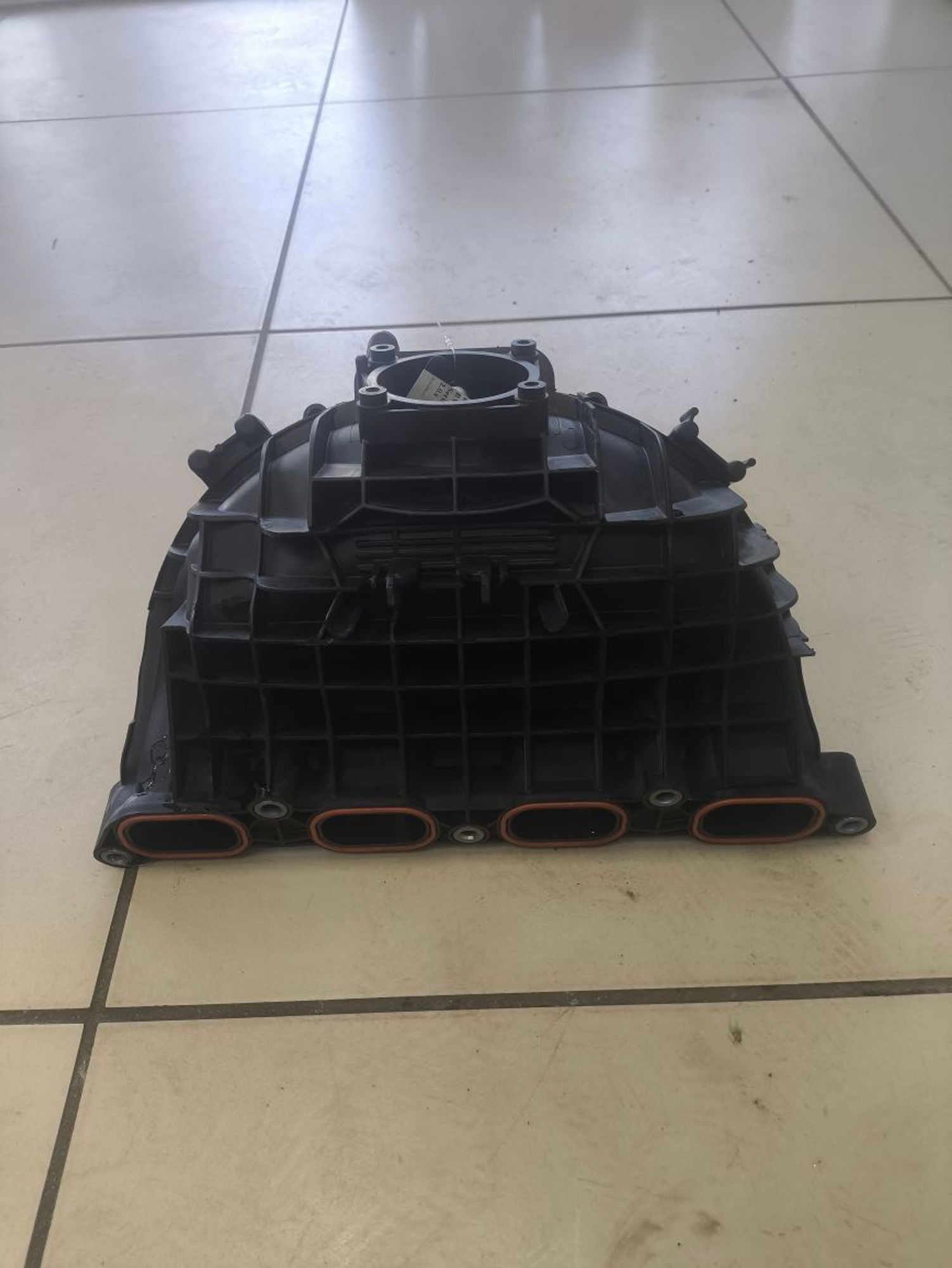 https://ycs.partsauto.market/partsauto-images/thmbs/userImages/a2d258a61cc08549ac0329b7373022c0/part/3b1691de-fb8a-4b9f-8f75-cc6362a52276_1786015370213.jpg