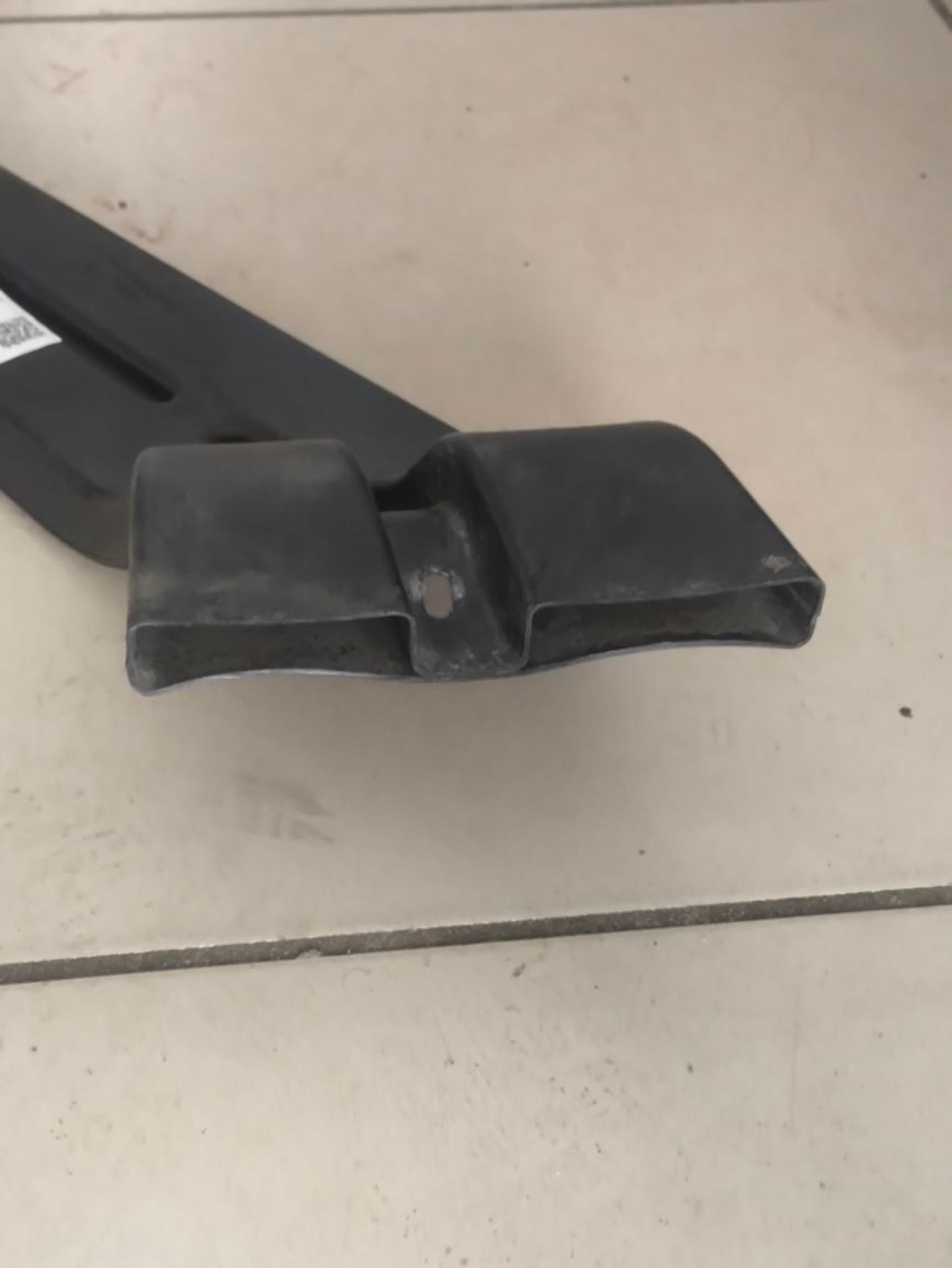 https://ycs.partsauto.market/partsauto-images/thmbs/userImages/a2d258a61cc08549ac0329b7373022c0/part/3bcf2018-4603-4718-9c1d-a697ad978b01_1785483043418.jpg