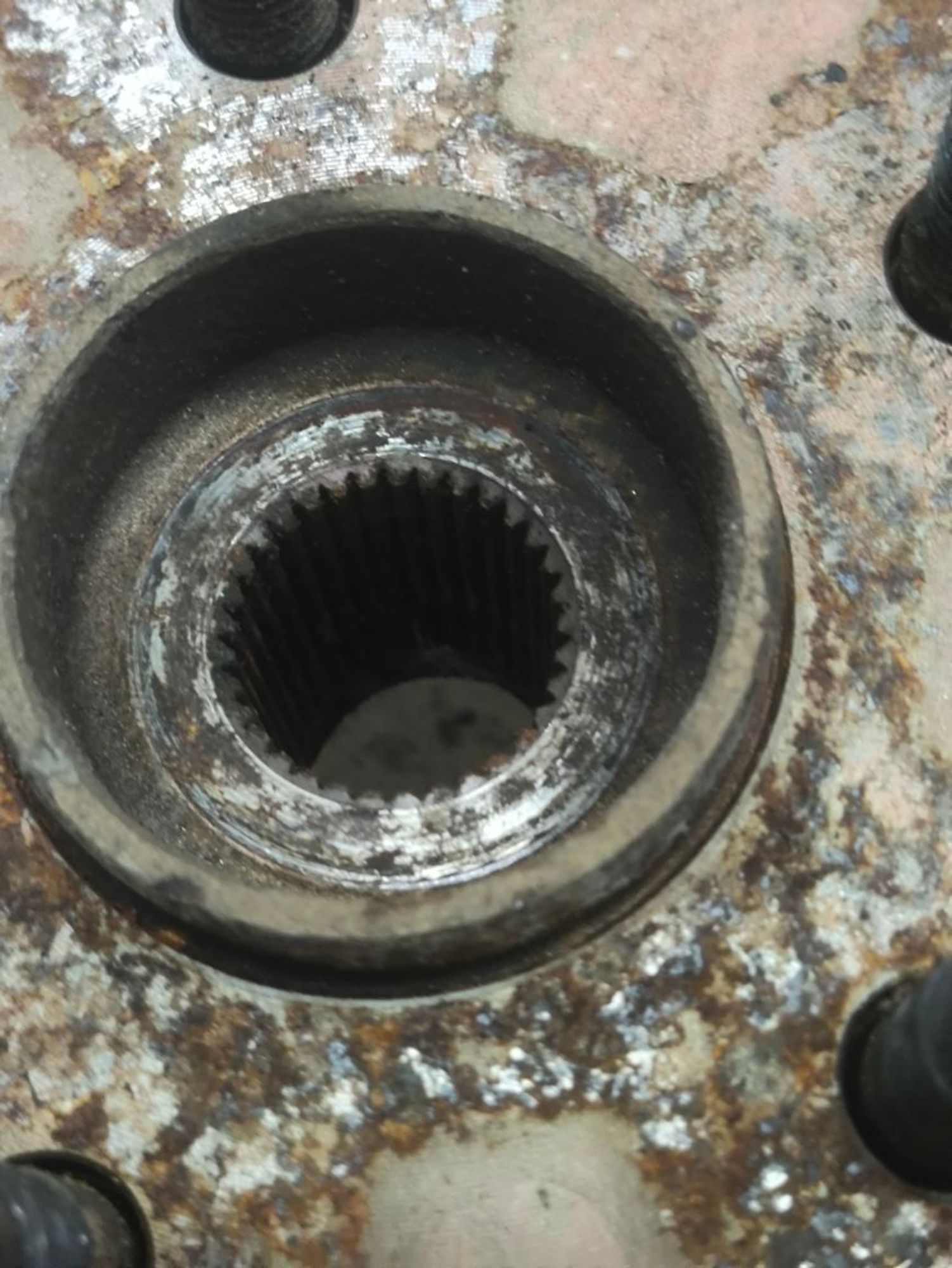 https://ycs.partsauto.market/partsauto-images/thmbs/userImages/a2d258a61cc08549ac0329b7373022c0/part/3c05a808-cc8c-42a1-9f2d-e5b94f5aa478_1787232902297.jpg
