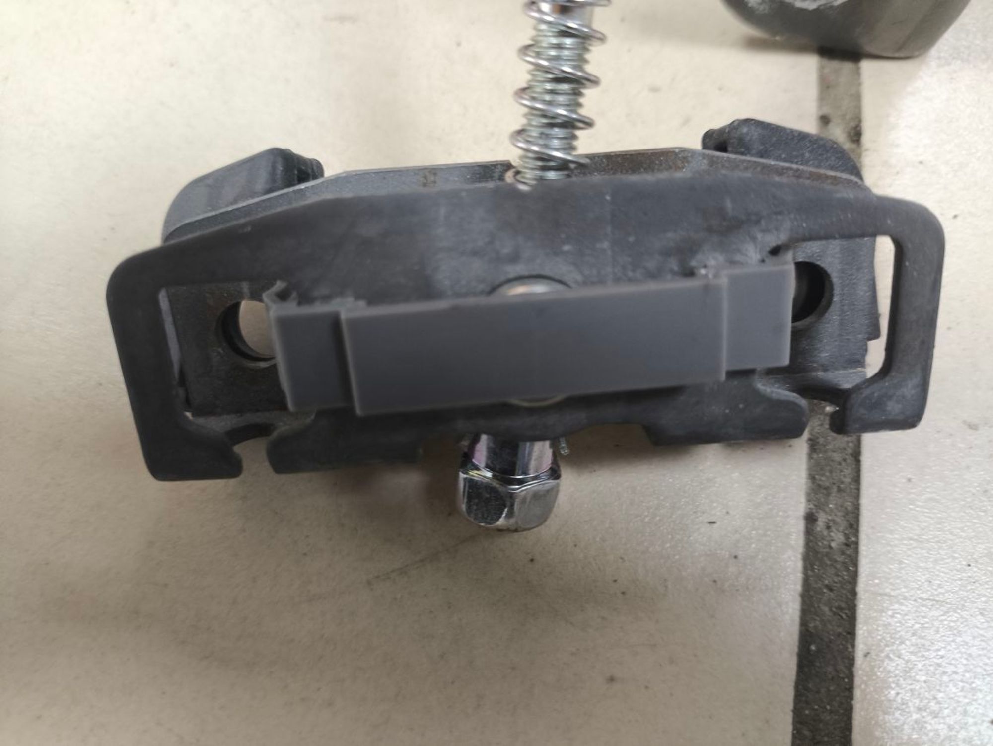 https://ycs.partsauto.market/partsauto-images/thmbs/userImages/a2d258a61cc08549ac0329b7373022c0/part/3c1faa87-e2eb-444d-914e-be046688b018_1782306139917.jpg
