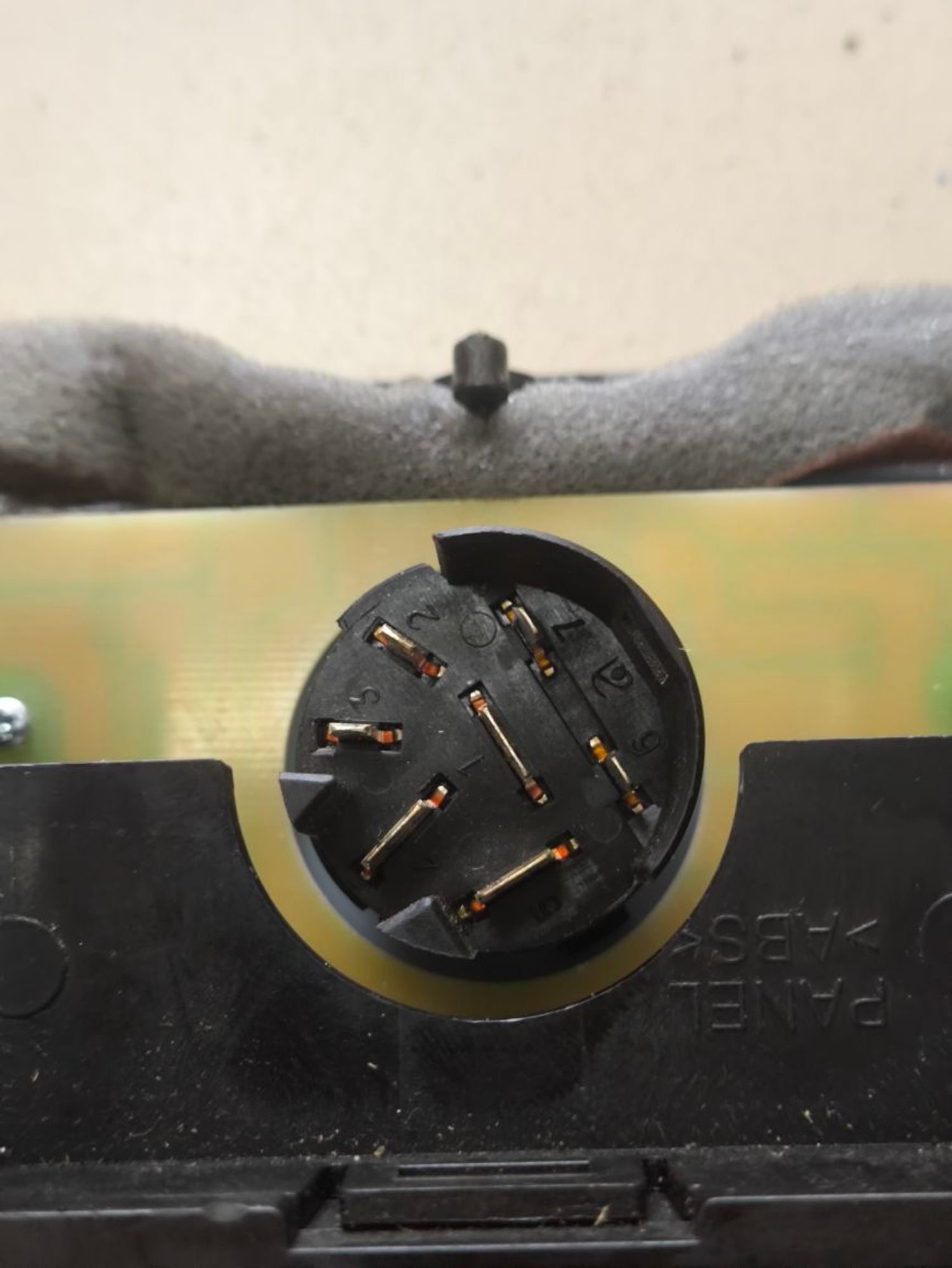 https://ycs.partsauto.market/partsauto-images/thmbs/userImages/a2d258a61cc08549ac0329b7373022c0/part/3d0e7bf4-1beb-4329-b26d-2d0eee42bd5f_1783667159257.jpg