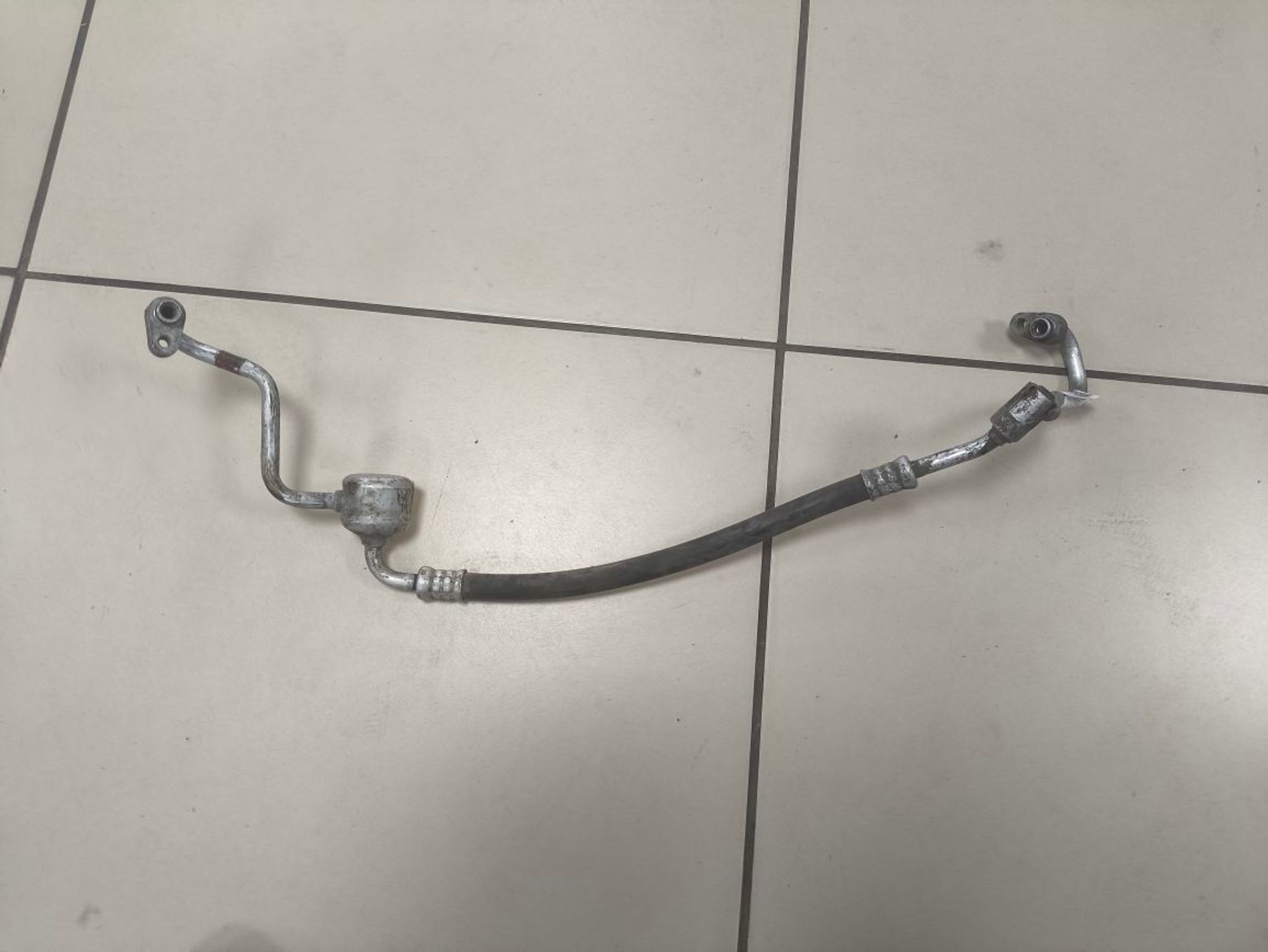 https://ycs.partsauto.market/partsauto-images/thmbs/userImages/a2d258a61cc08549ac0329b7373022c0/part/3d256da6-29fd-4c5b-9696-bdcafa929e85_1781269530083.jpg