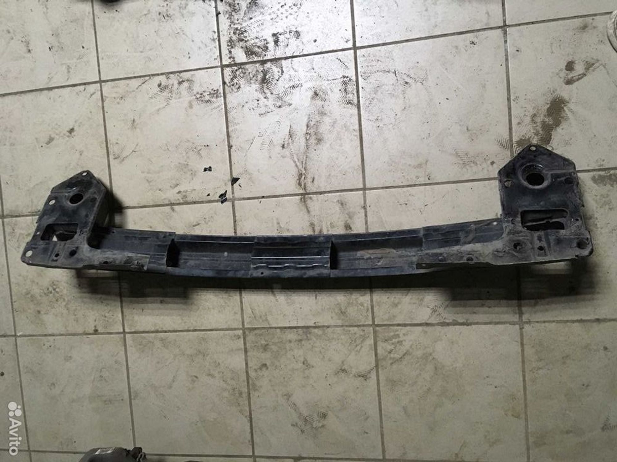 Усилитель бампера Hyundai Tucson 2007, 1000 рублей, Тамбов