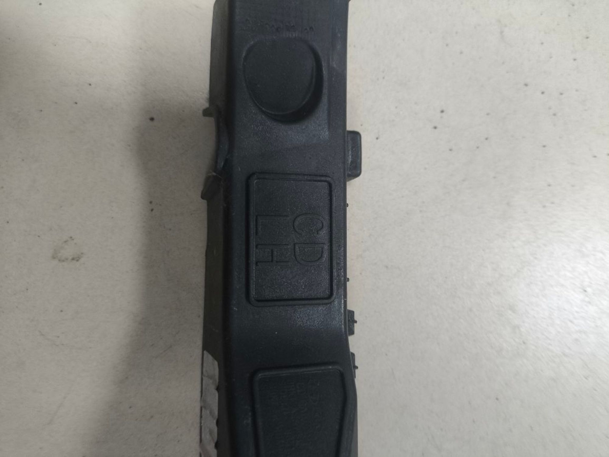 https://ycs.partsauto.market/partsauto-images/thmbs/userImages/a2d258a61cc08549ac0329b7373022c0/part/3ede9233-5bd5-490c-91e5-acf4b83ebc83_1787228857506.jpg