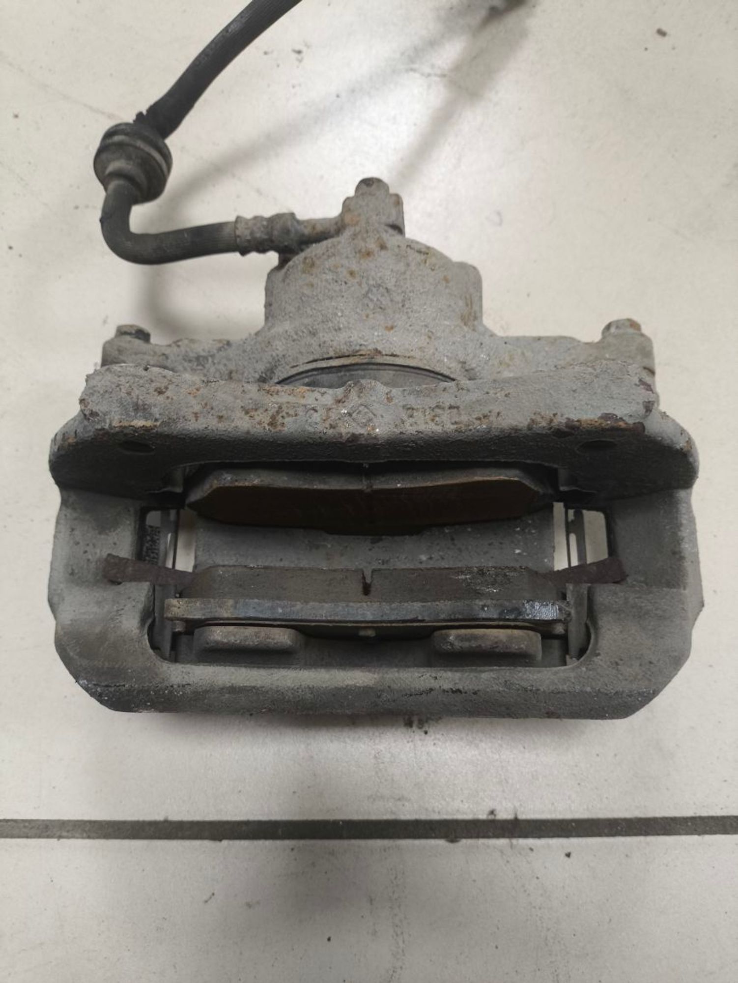 https://ycs.partsauto.market/partsauto-images/thmbs/userImages/a2d258a61cc08549ac0329b7373022c0/part/407db06a-45de-4c9e-8c1a-22eb19684be2_1787233020479.jpg