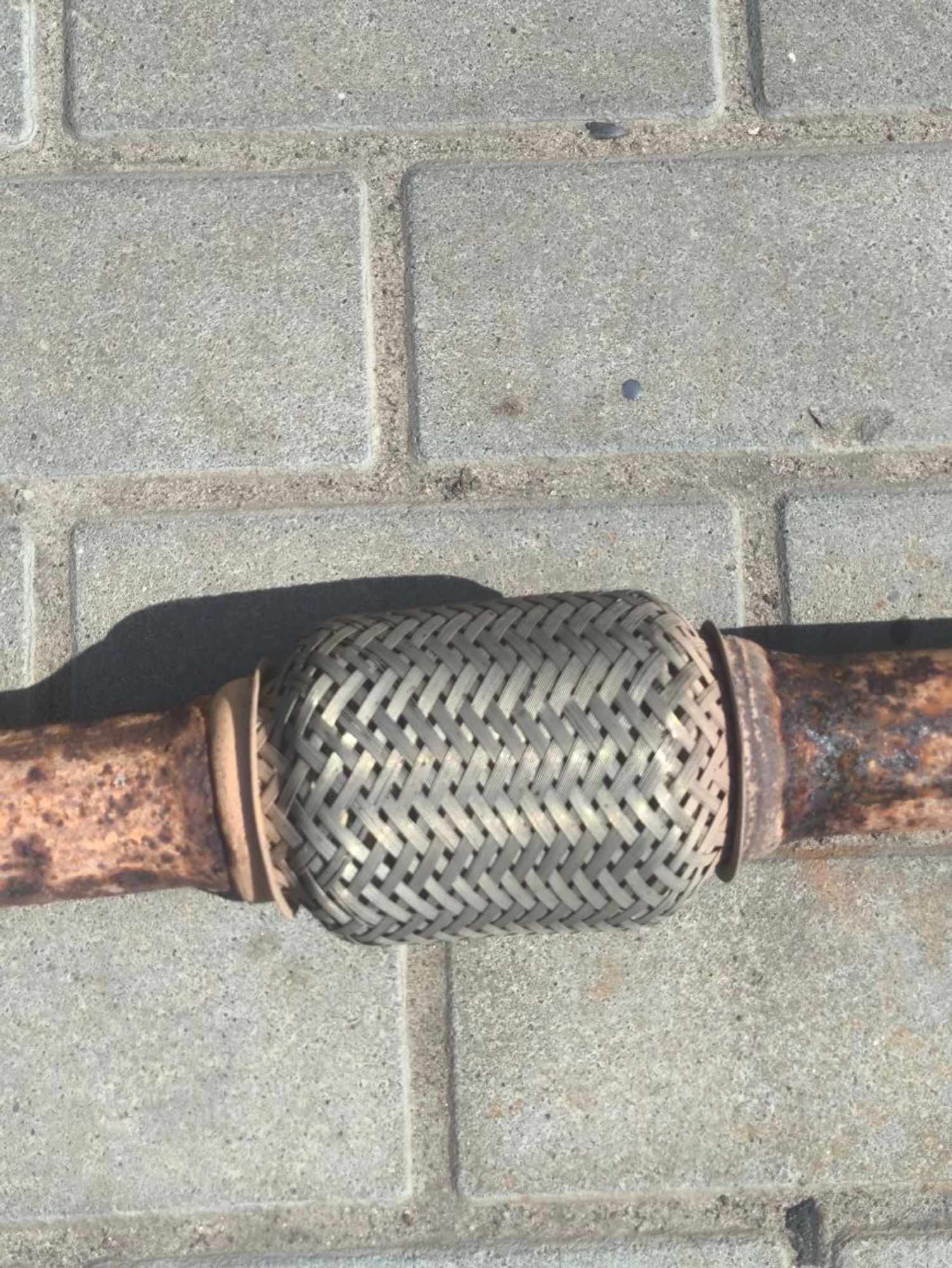 https://ycs.partsauto.market/partsauto-images/thmbs/userImages/a2d258a61cc08549ac0329b7373022c0/part/411b3592-7ae5-43d2-81e6-3992ef28d348_1786438892224.jpg