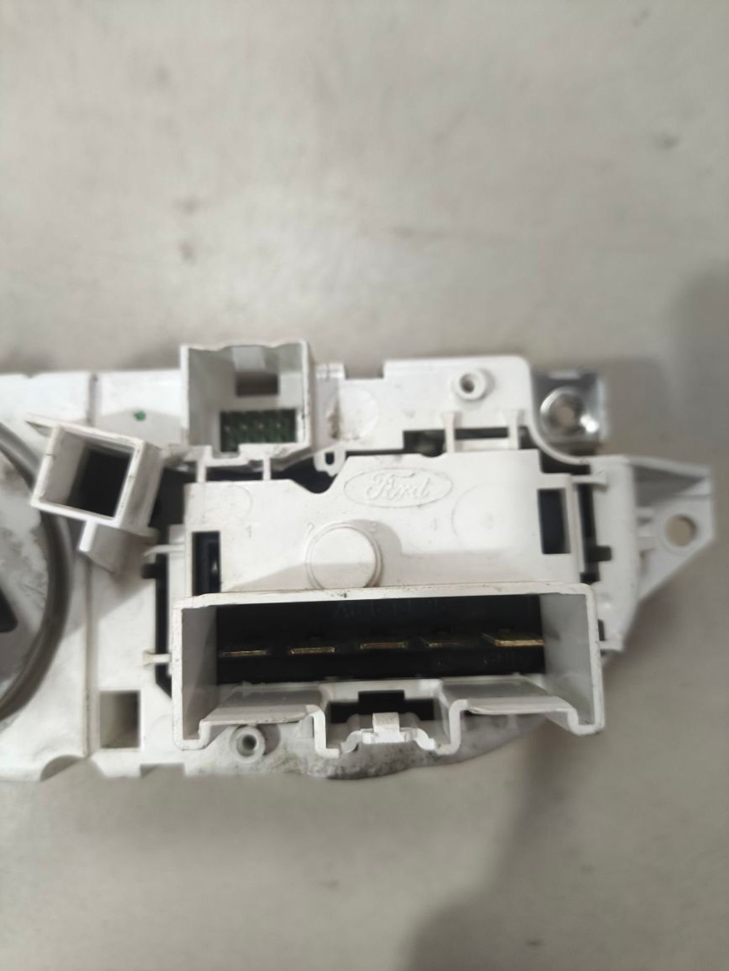 https://ycs.partsauto.market/partsauto-images/thmbs/userImages/a2d258a61cc08549ac0329b7373022c0/part/413afb40-abb4-4389-8878-b084b740bd7b_1781954905763.jpg