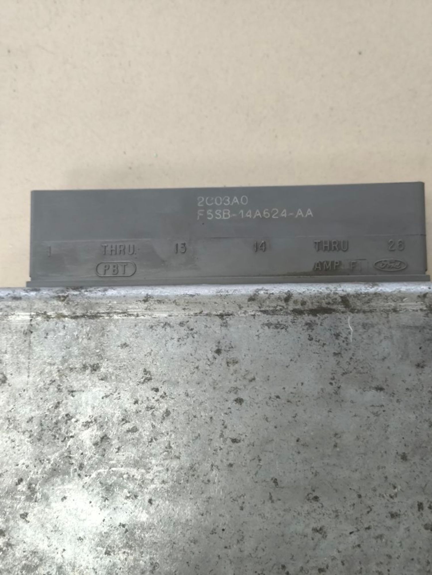 https://ycs.partsauto.market/partsauto-images/thmbs/userImages/a2d258a61cc08549ac0329b7373022c0/part/41622060-bb0c-4ccf-bb01-e50dc2b60e51_1787057755355.jpg